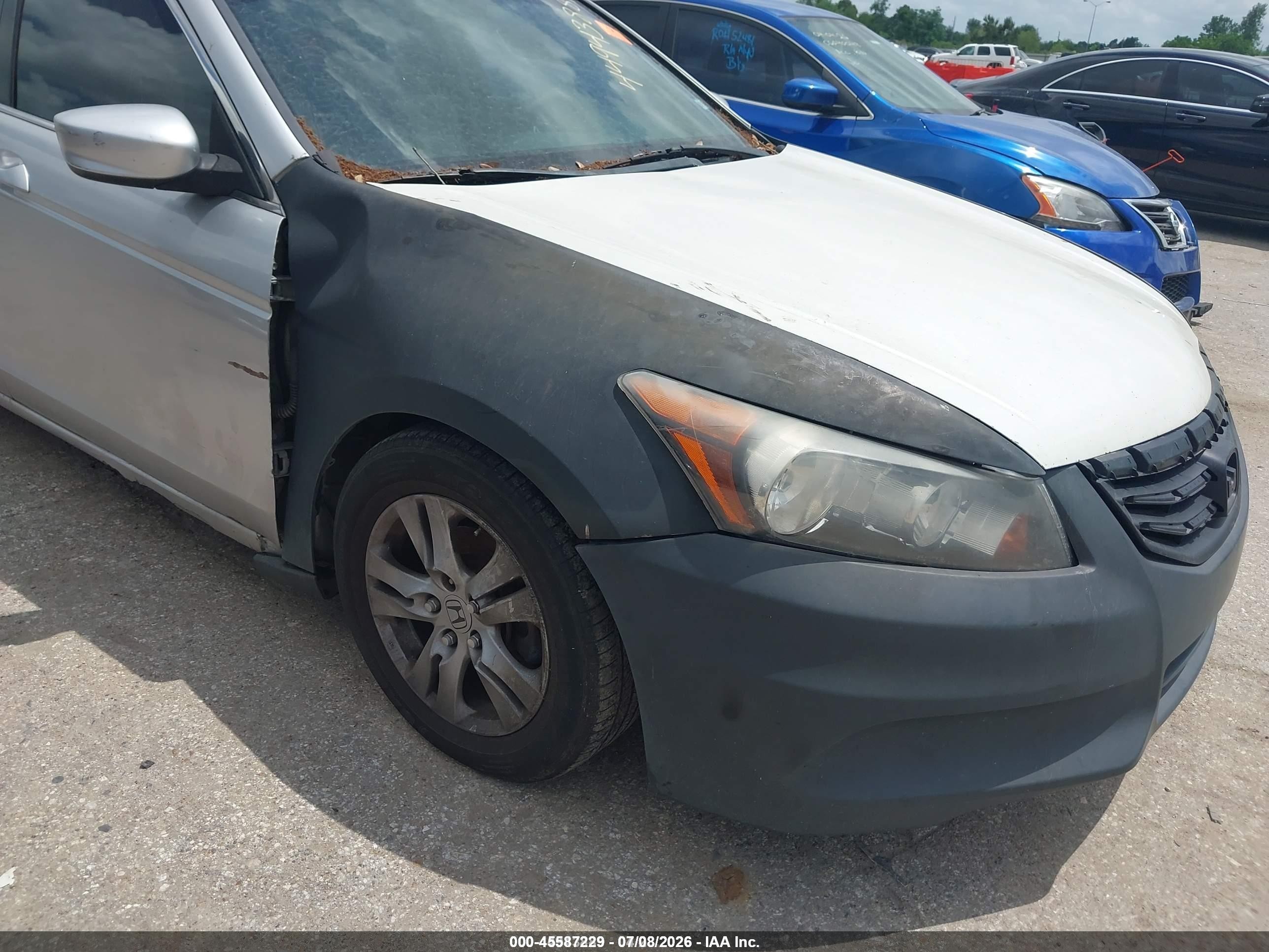 2012 Honda Accord 2.4 Lx-p Silver vin: 1HGCP2F49CA201782