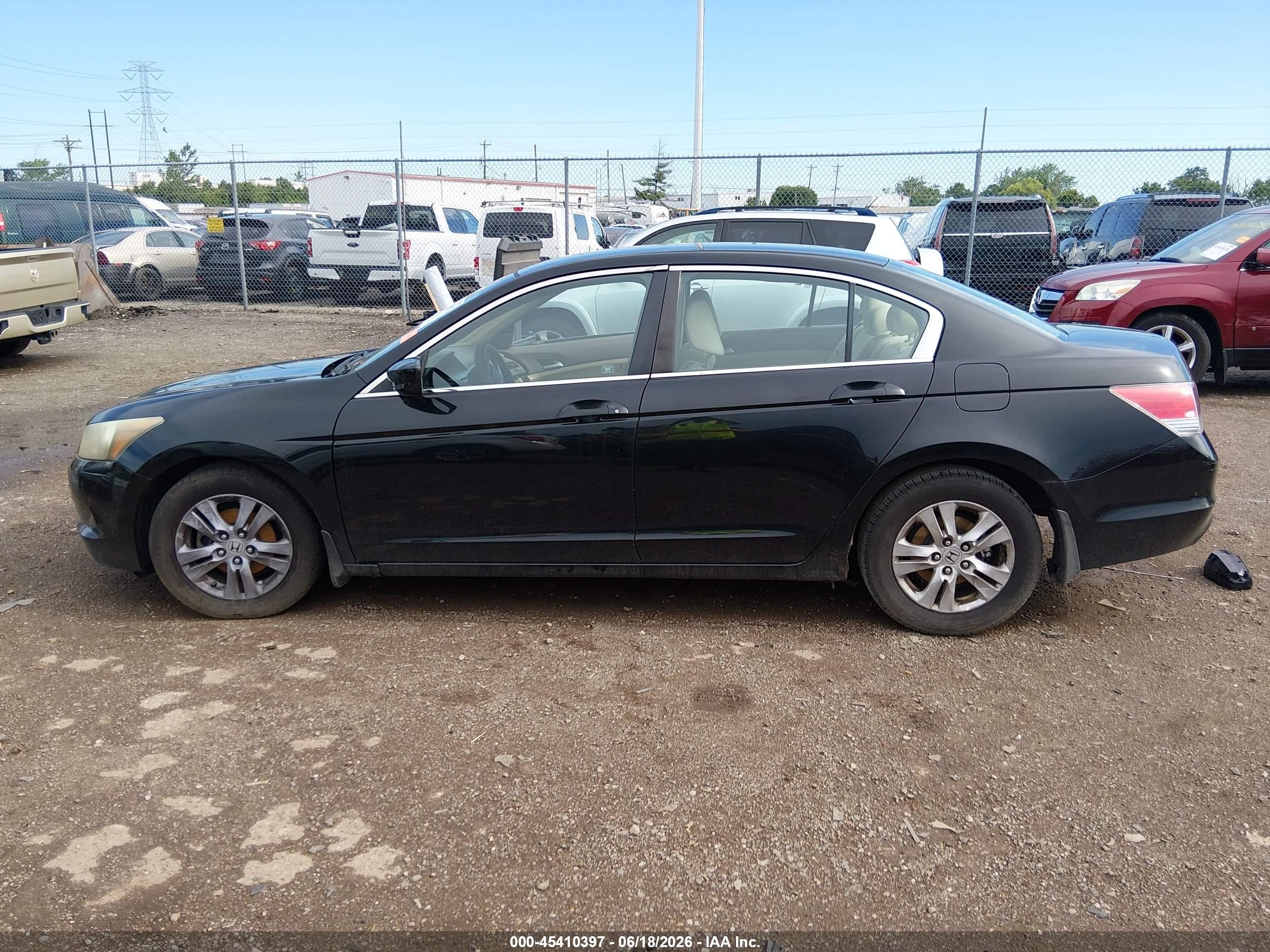 2010 Honda Accord 2.4 Lx-p Black vin: 1HGCP2F4XAA141606