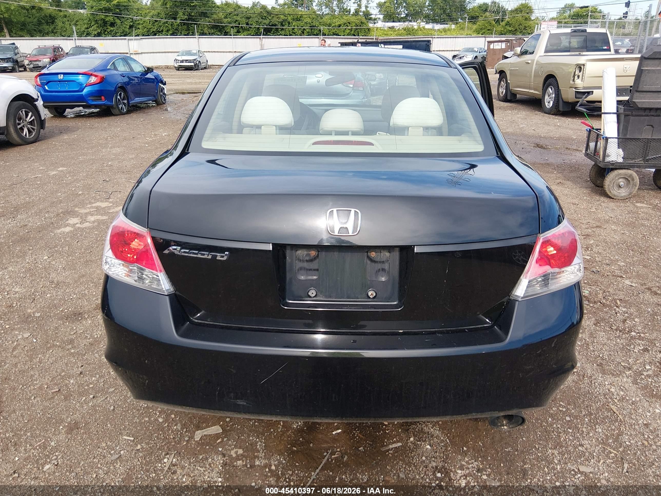 2010 Honda Accord 2.4 Lx-p Black vin: 1HGCP2F4XAA141606