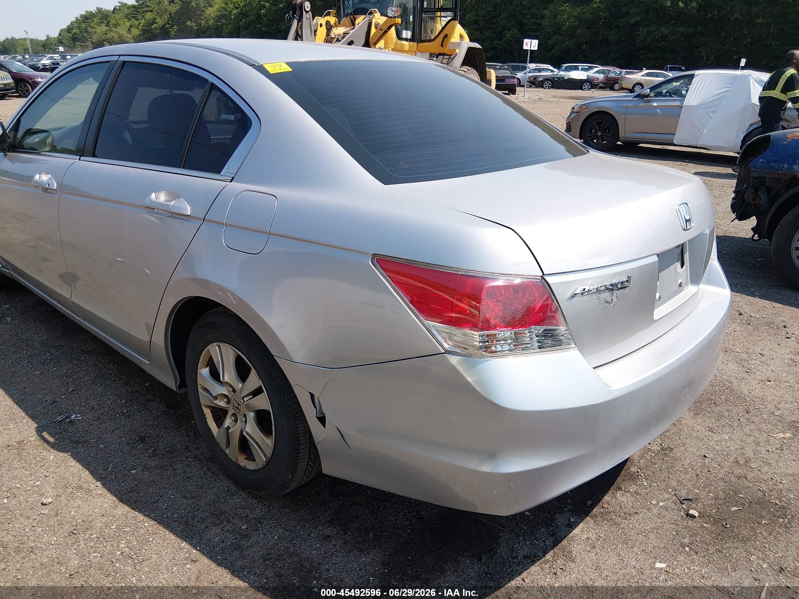 2010 Honda Accord 2.4 Lx-p Silver vin: 1HGCP2F4XAA143162