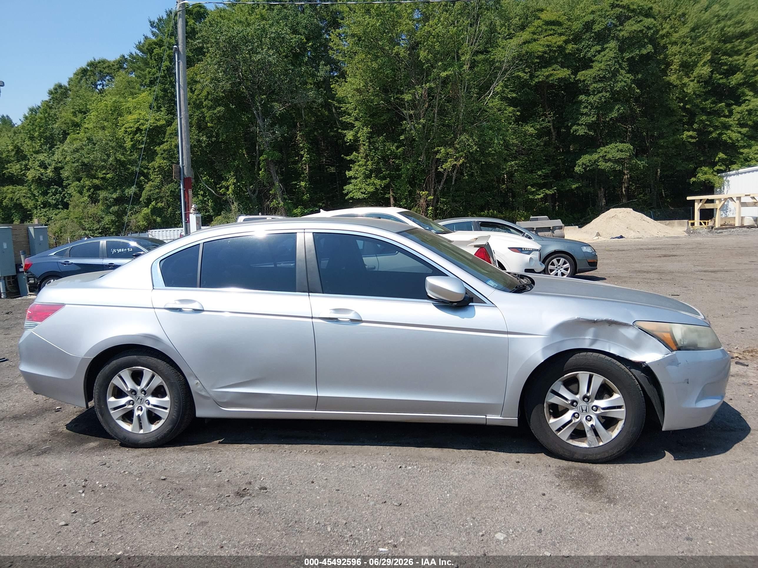 2010 Honda Accord 2.4 Lx-p Silver vin: 1HGCP2F4XAA143162
