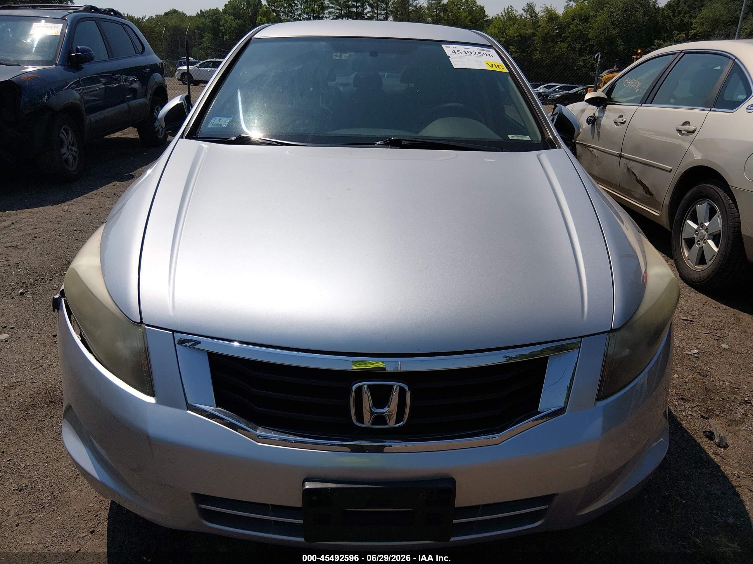 2010 Honda Accord 2.4 Lx-p Silver vin: 1HGCP2F4XAA143162