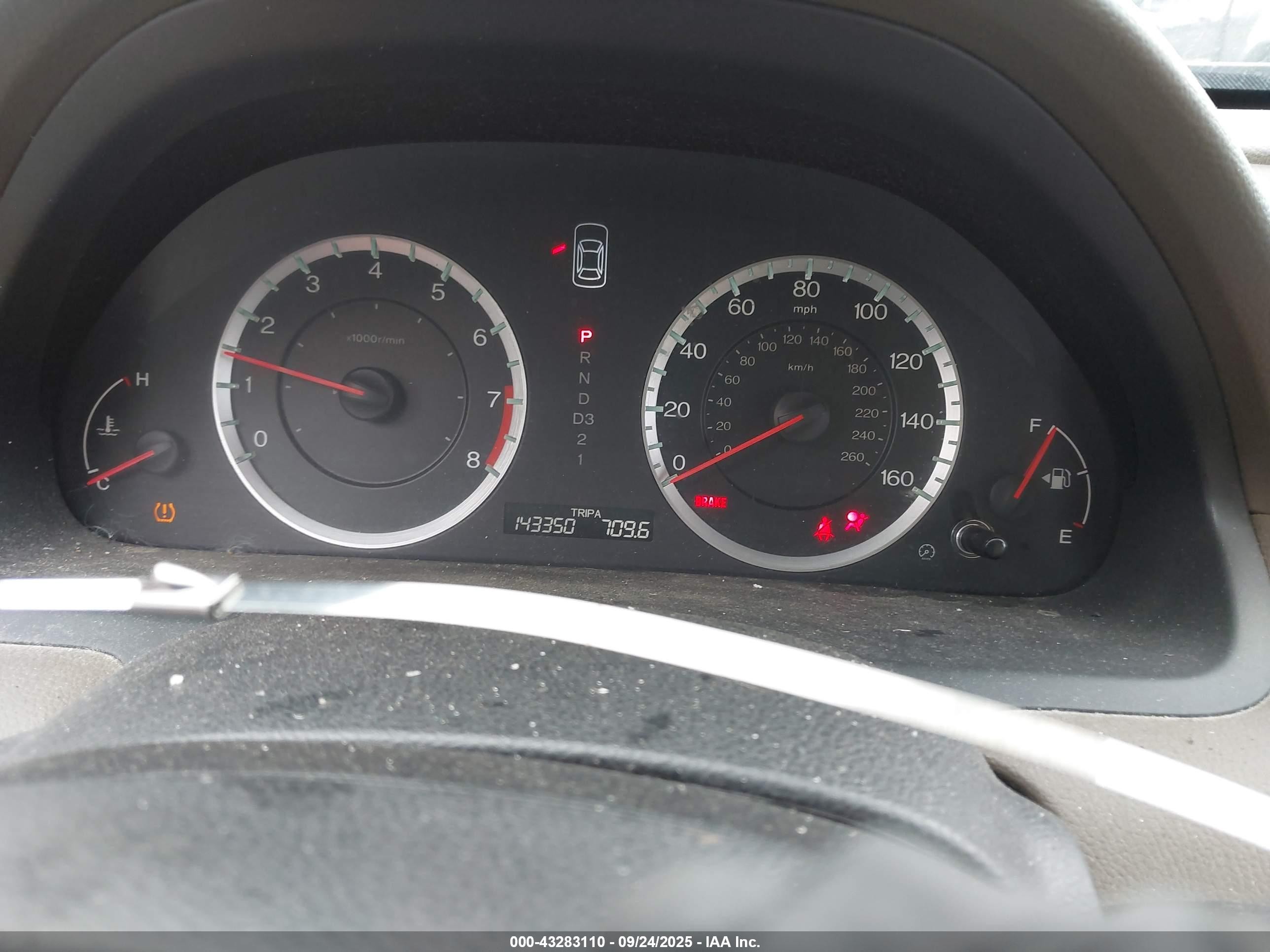 2010 Honda Accord 2.4 Lx-p Burgundy vin: 1HGCP2F4XAA160396