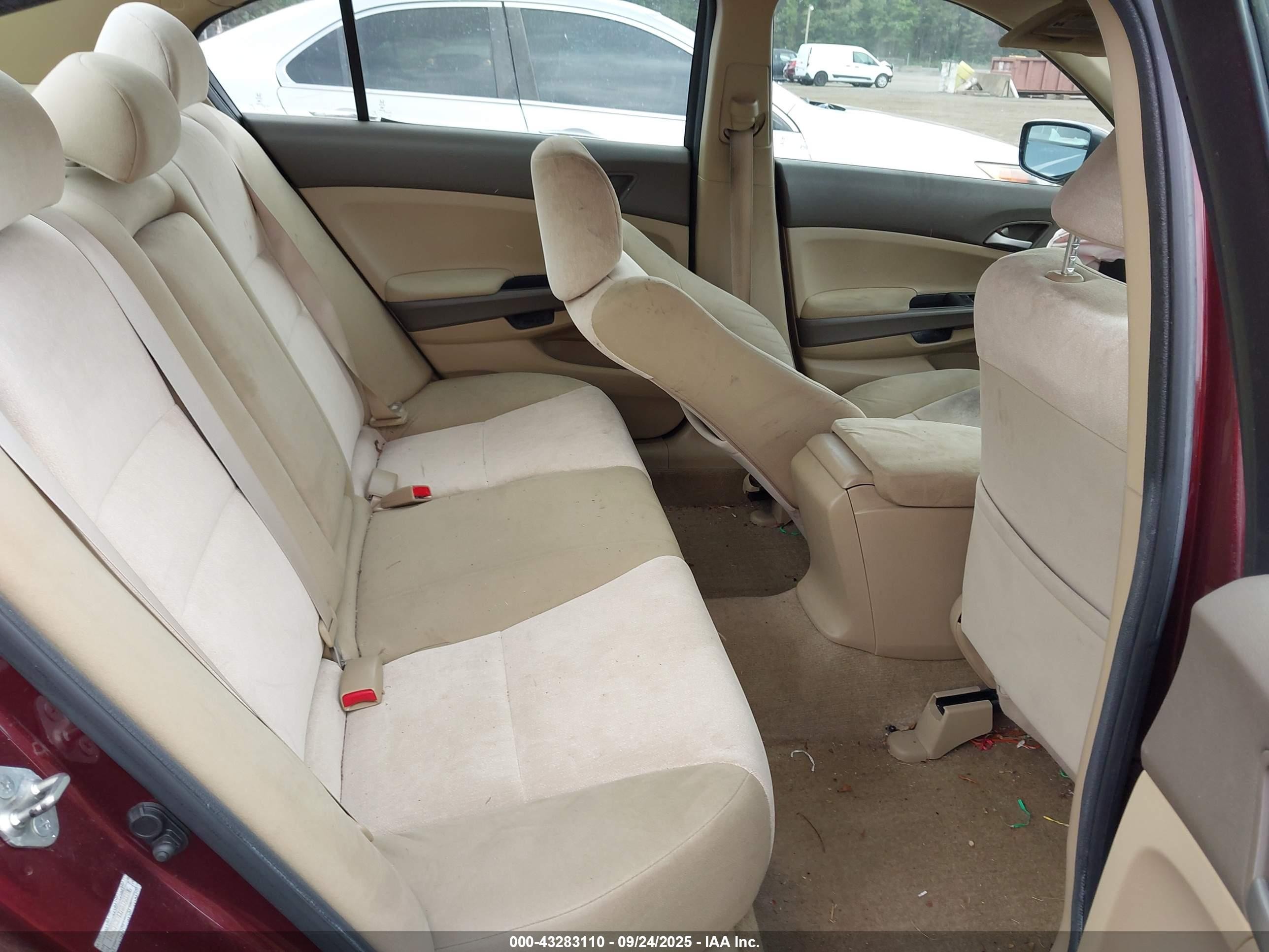 2010 Honda Accord 2.4 Lx-p Burgundy vin: 1HGCP2F4XAA160396