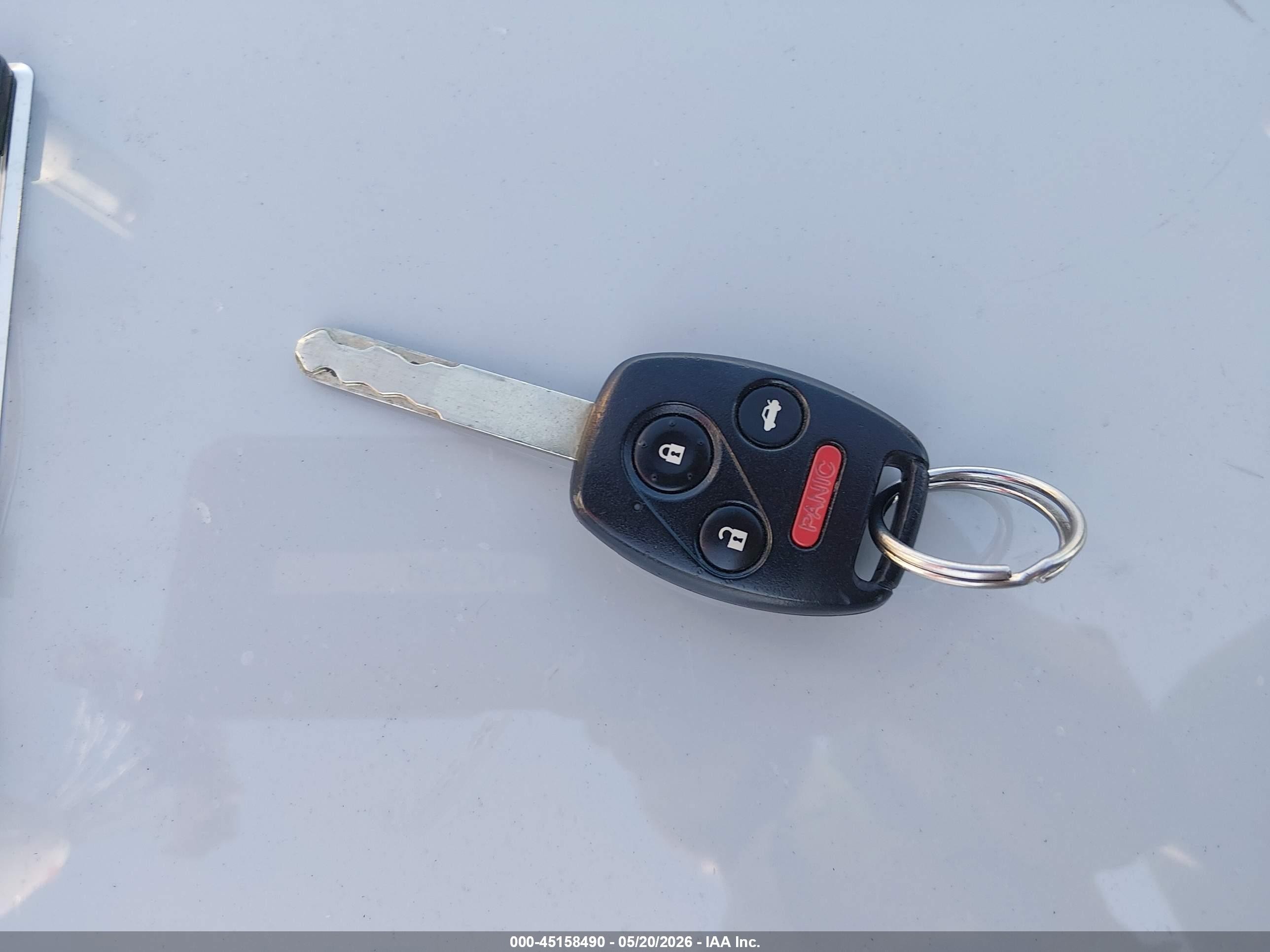 2010 Honda Accord 2.4 Lx-p Red vin: 1HGCP2F4XAA178879