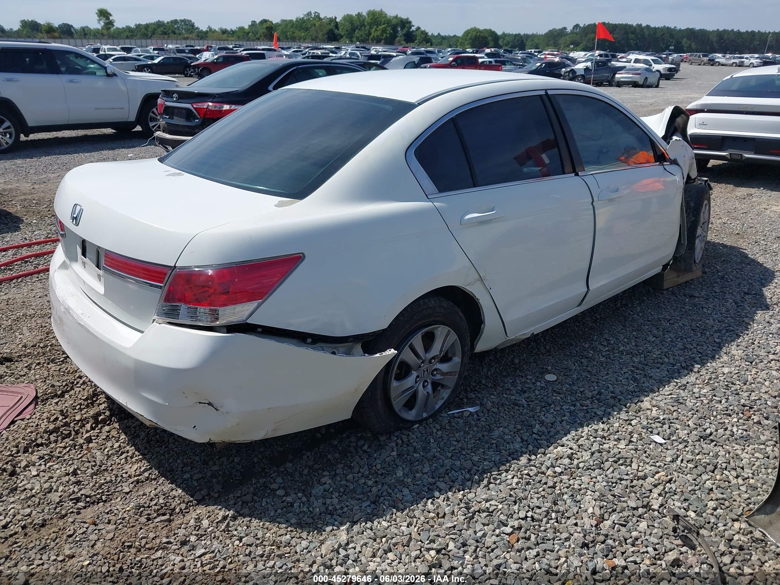 2011 Honda Accord 2.4 Lx-p White vin: 1HGCP2F4XBA092649