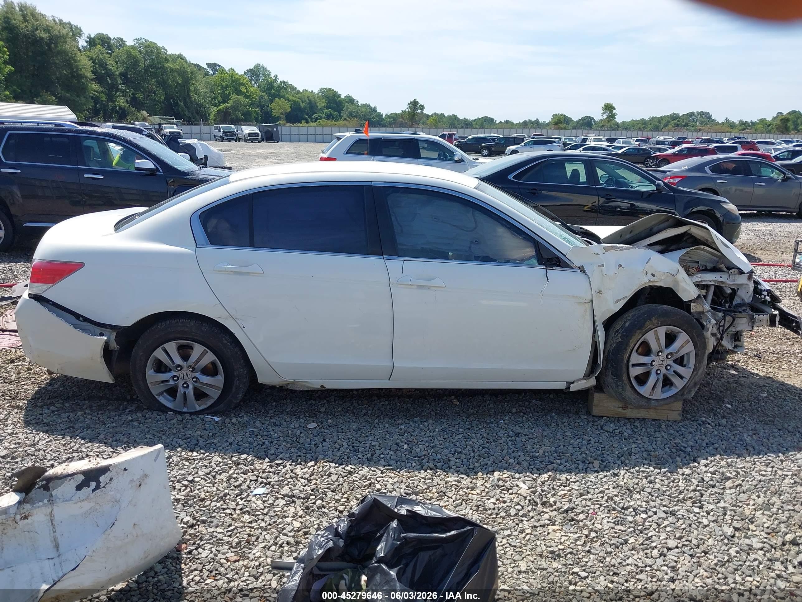 2011 Honda Accord 2.4 Lx-p White vin: 1HGCP2F4XBA092649