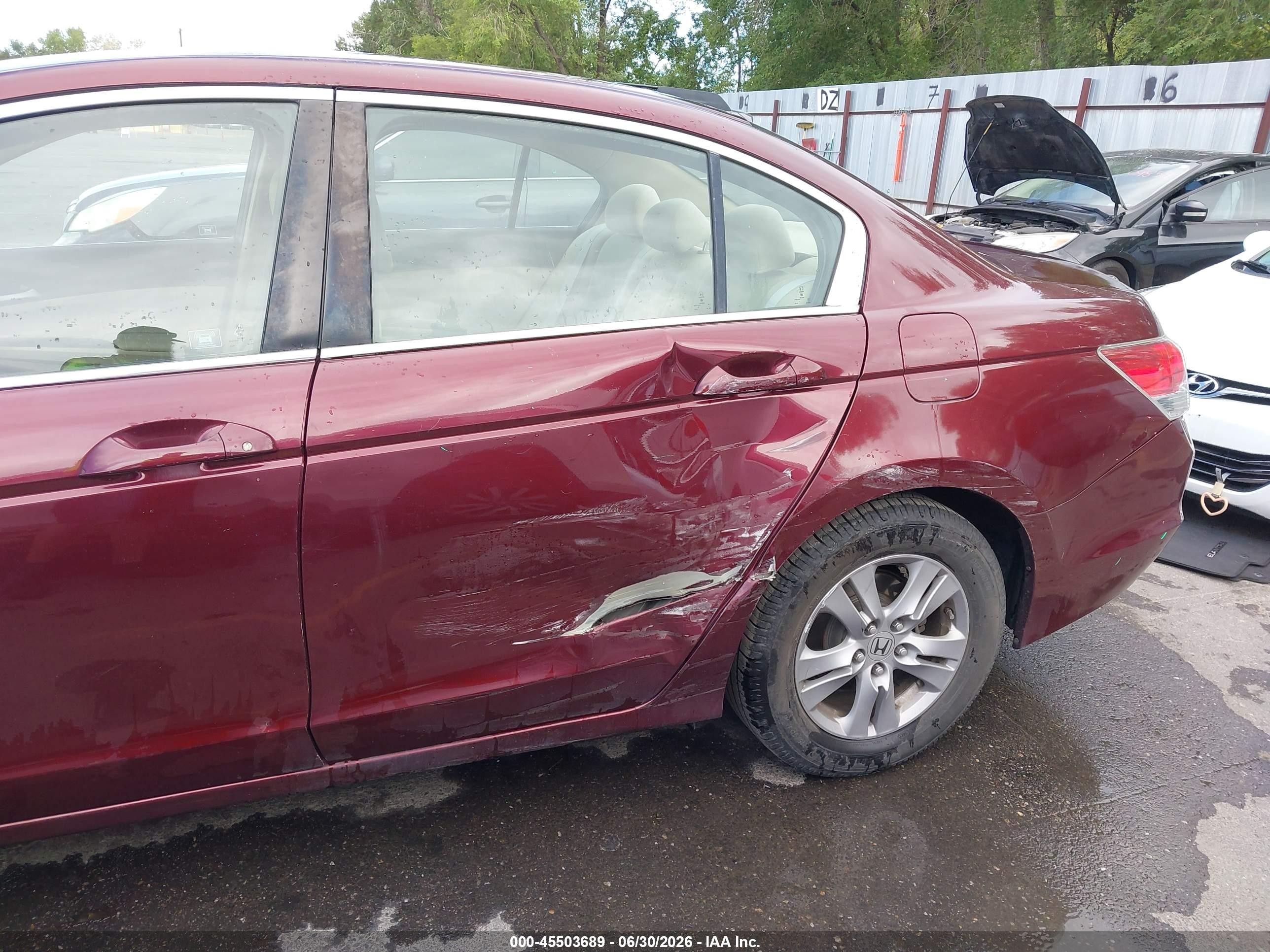 2011 Honda Accord 2.4 Lx-p Темно-бордовый vin: 1HGCP2F4XBA143079