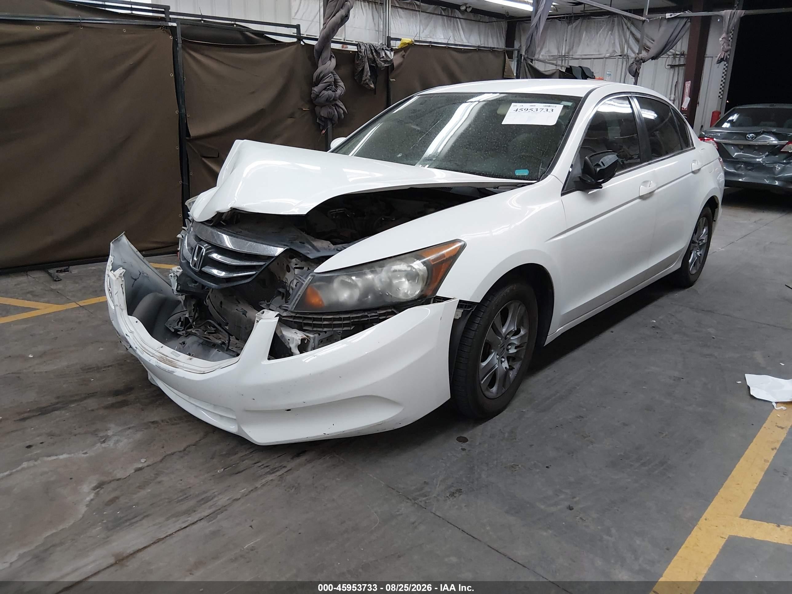 2012 Honda Accord 2.4 Lx-p White vin: 1HGCP2F4XCA017063