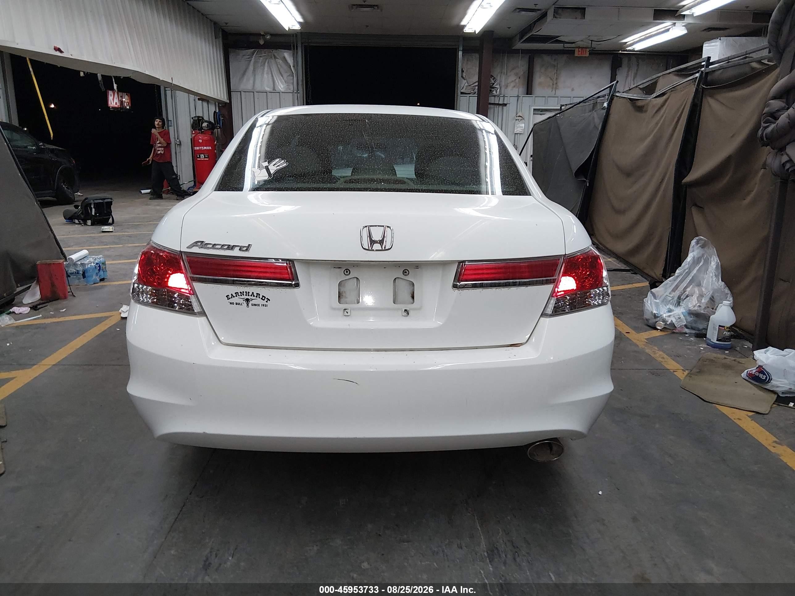 2012 Honda Accord 2.4 Lx-p White vin: 1HGCP2F4XCA017063