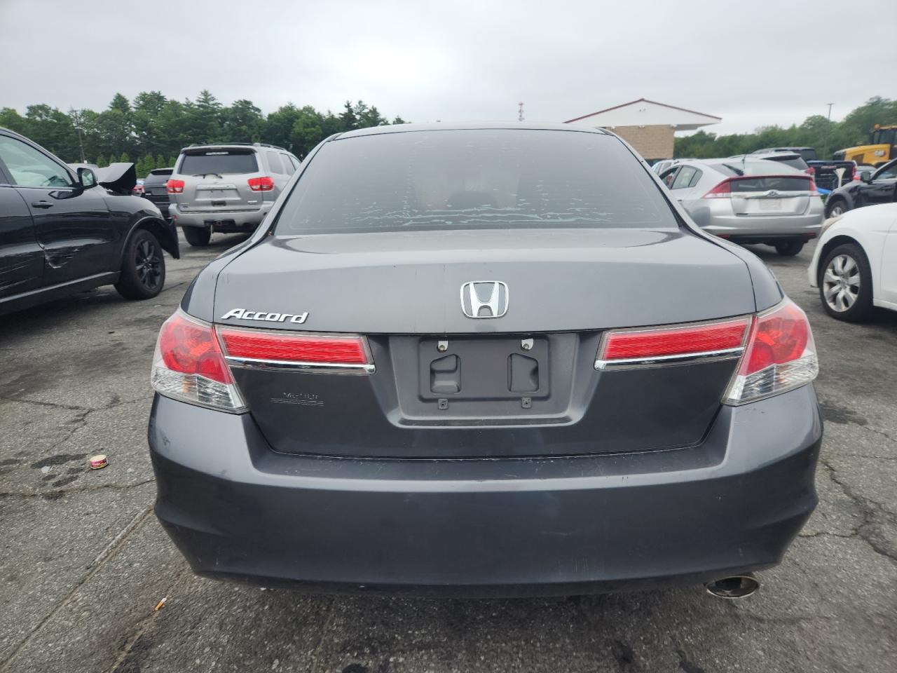 2012 Honda Accord Lxp Charcoal vin: 1HGCP2F4XCA072130 Damage: Rear Bumper, Chipped, 2