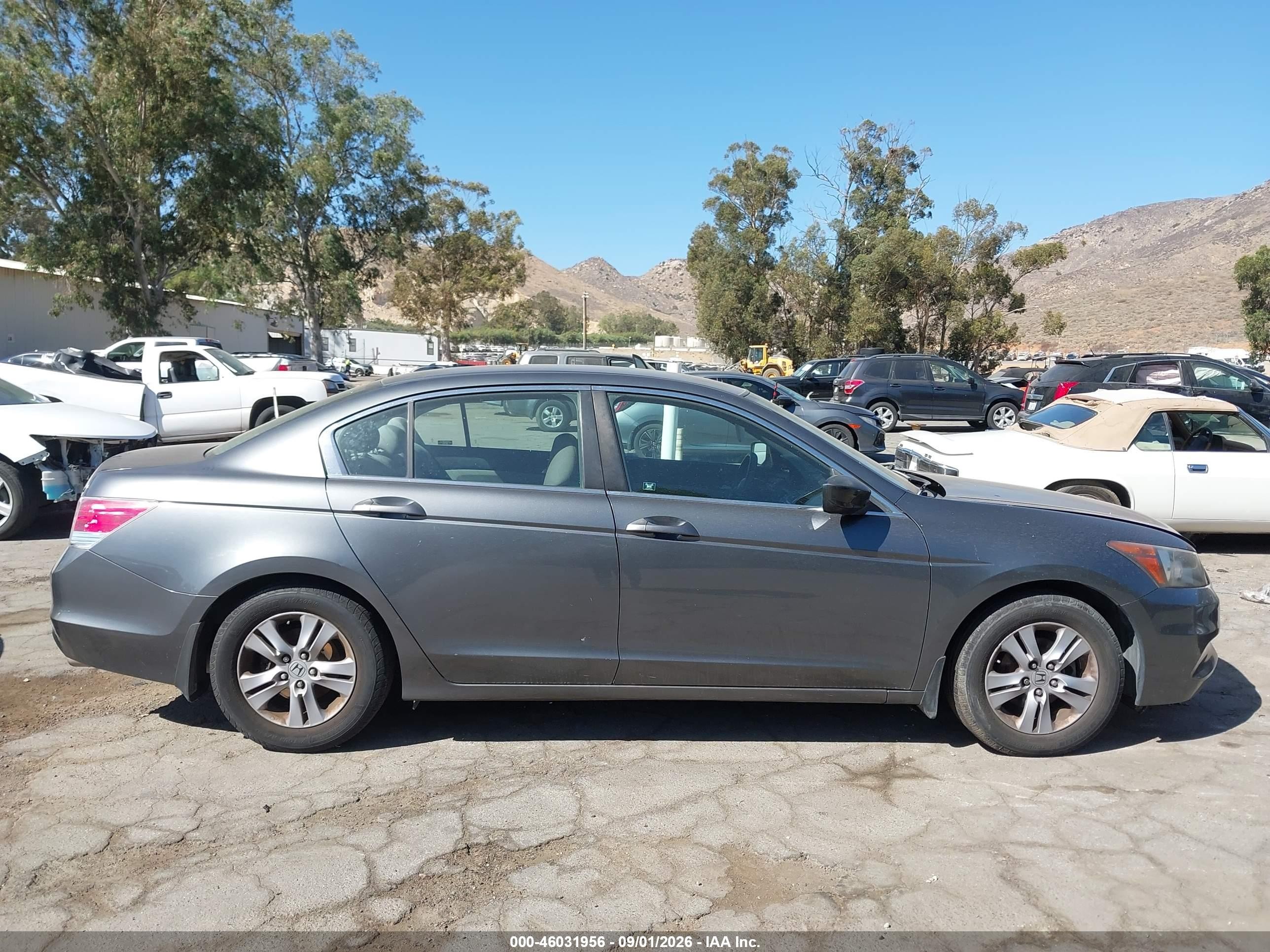 2012 Honda Accord 2.4 Lx-p Gray vin: 1HGCP2F4XCA184359