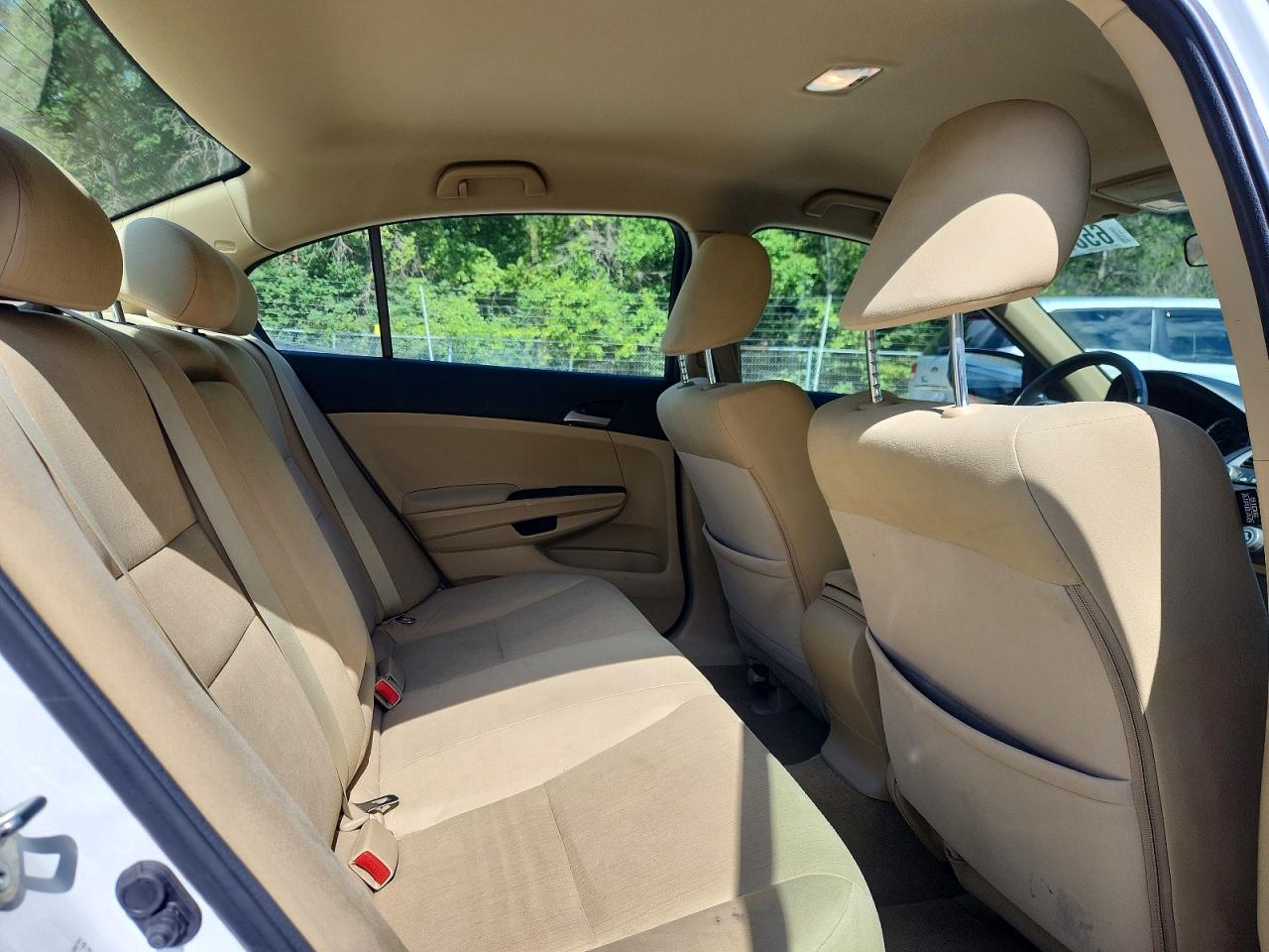 2012 Honda Accord Lxp White vin: 1HGCP2F4XCA235567