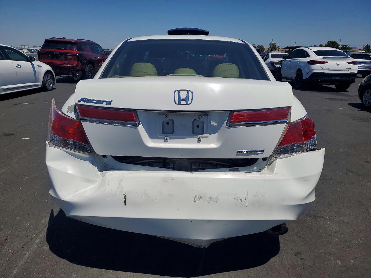 2011 Honda Accord Se White vin: 1HGCP2F60BA041081
