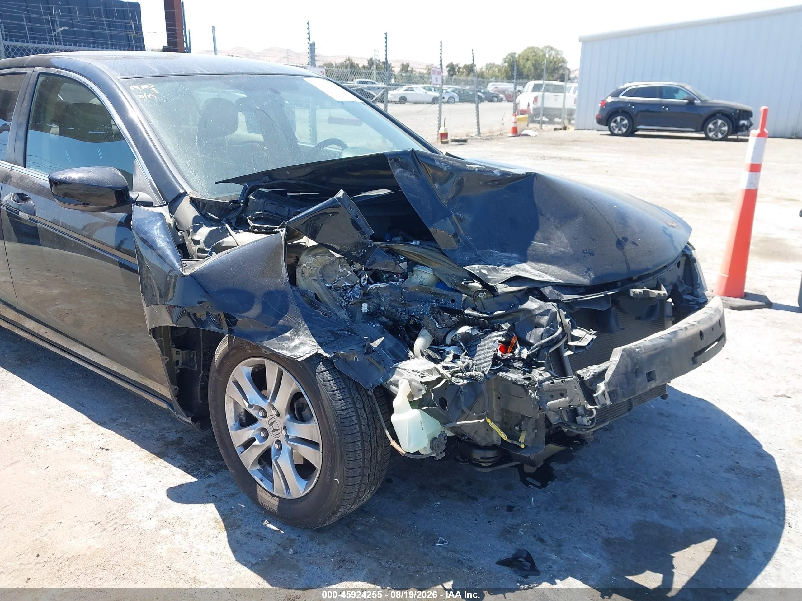 2011 Honda Accord 2.4 Se Черный vin: 1HGCP2F60BA154786