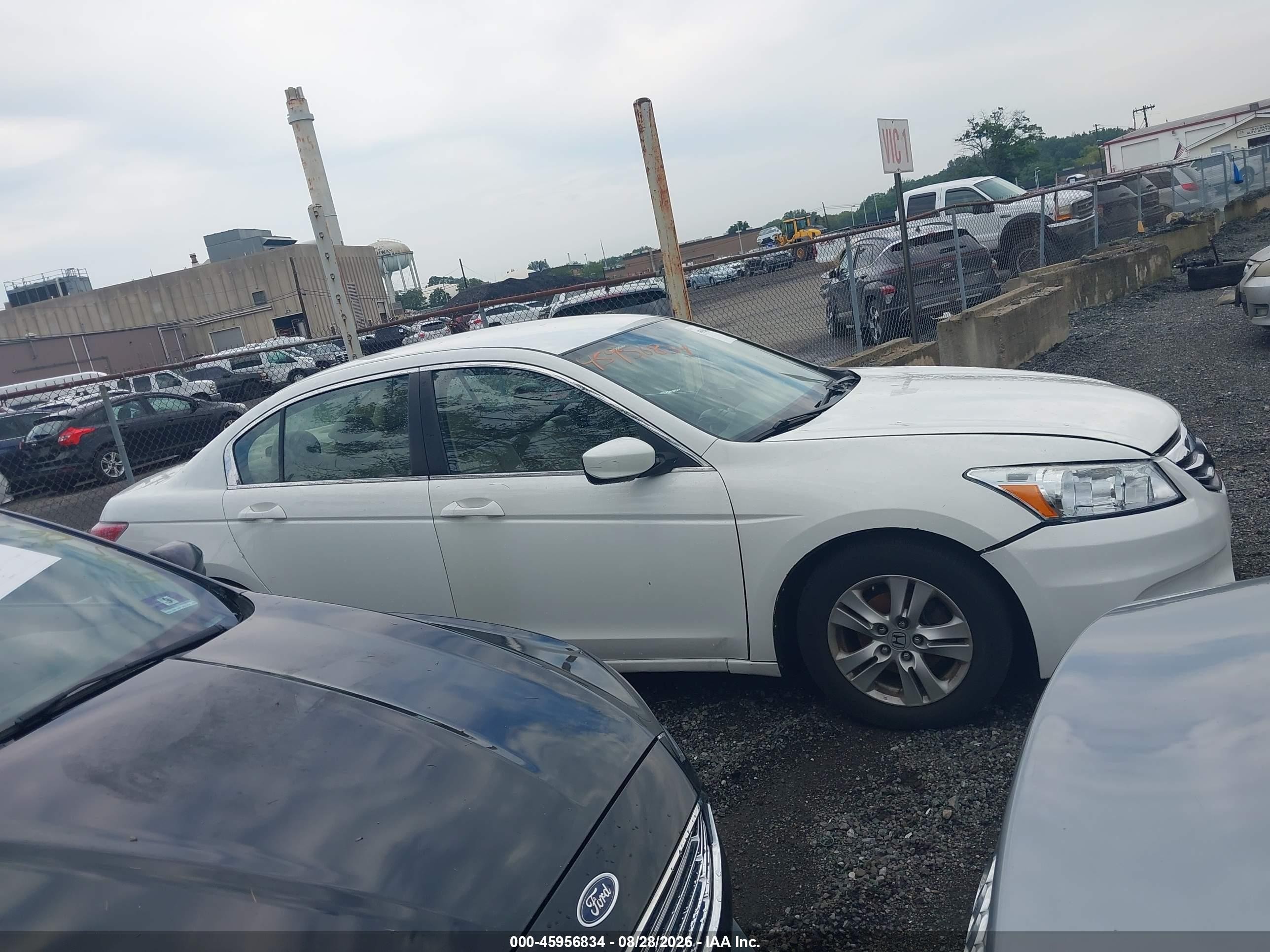 2012 Honda Accord 2.4 Se Белый vin: 1HGCP2F60CA031698