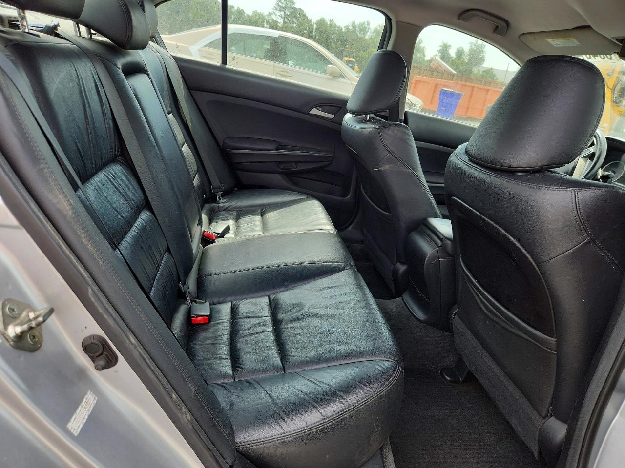 2012 Honda Accord Se Silver vin: 1HGCP2F60CA083204