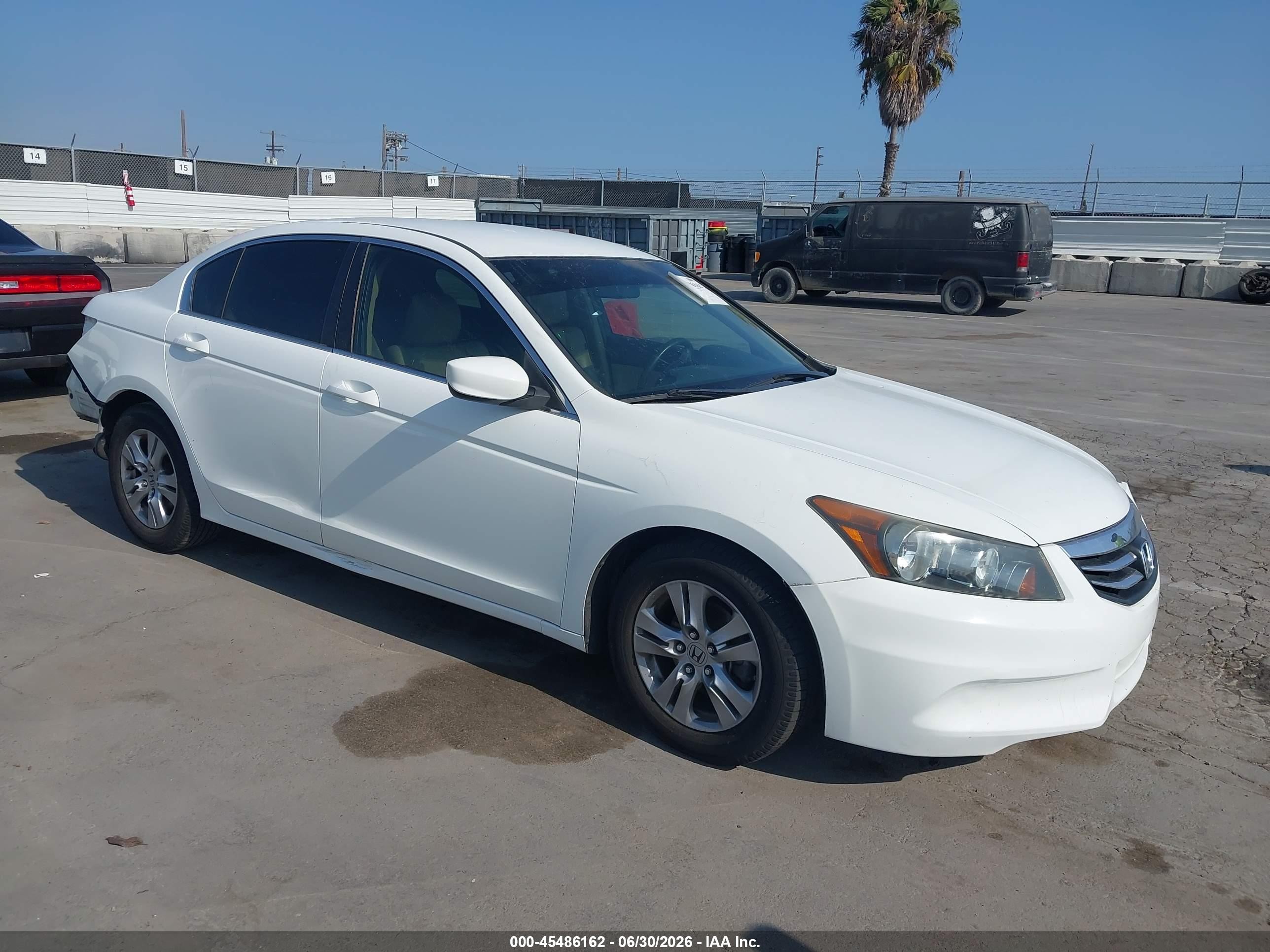 2012 Honda Accord 2.4 Se White vin: 1HGCP2F60CA143529
