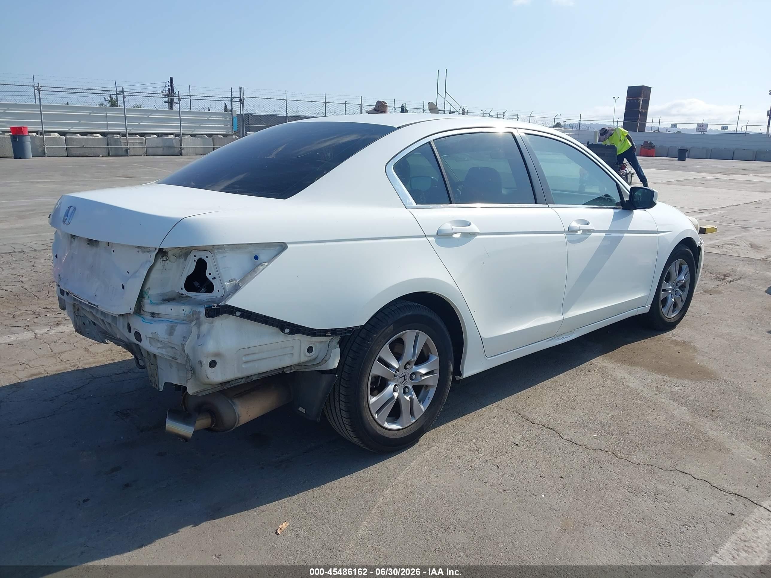 2012 Honda Accord 2.4 Se White vin: 1HGCP2F60CA143529