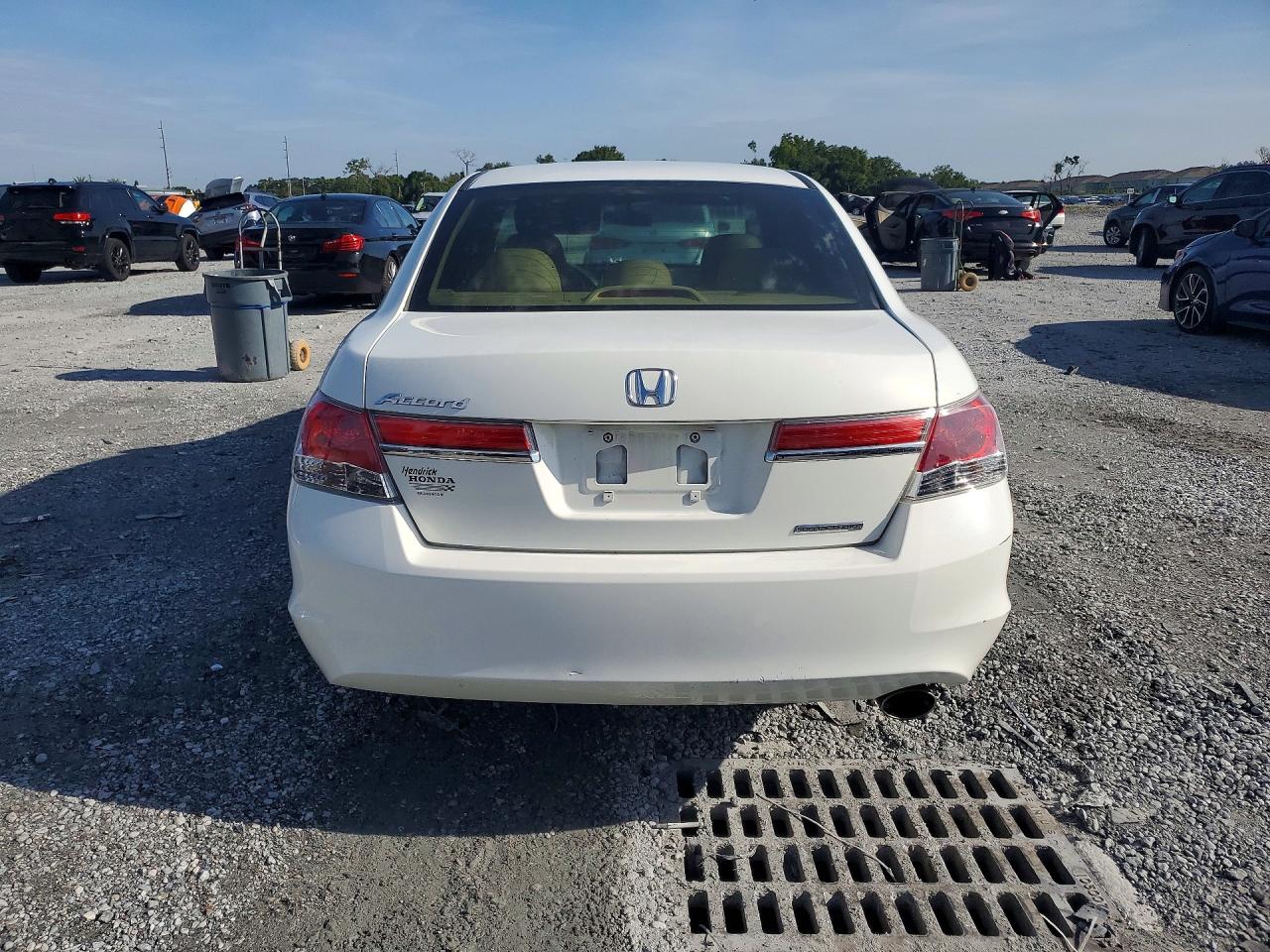 2012 Honda Accord Se White vin: 1HGCP2F60CA216849