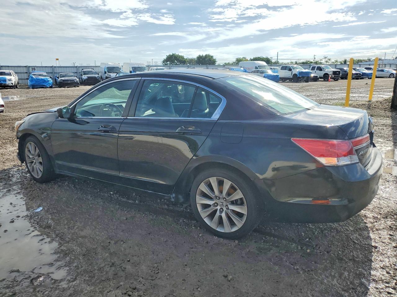 2011 Honda Accord Se Black vin: 1HGCP2F61BA110084