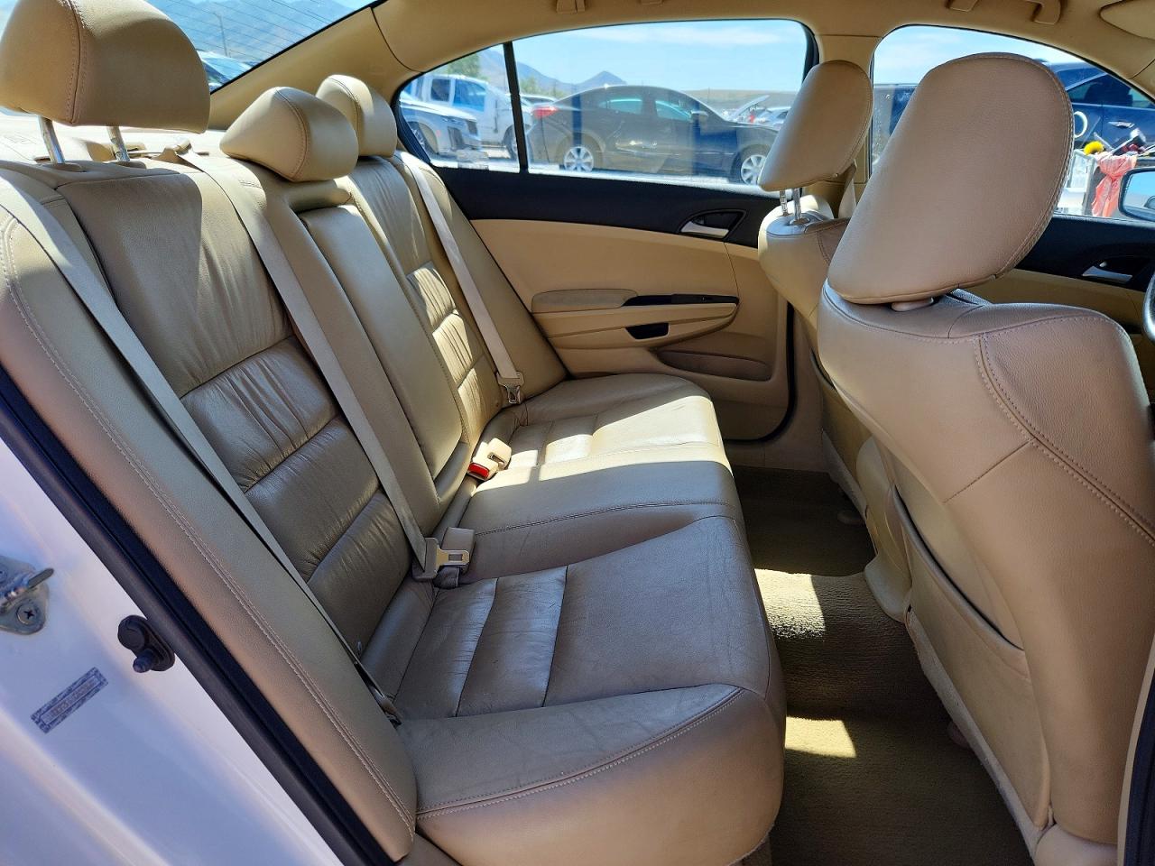 2012 Honda Accord Se White vin: 1HGCP2F61CA020600