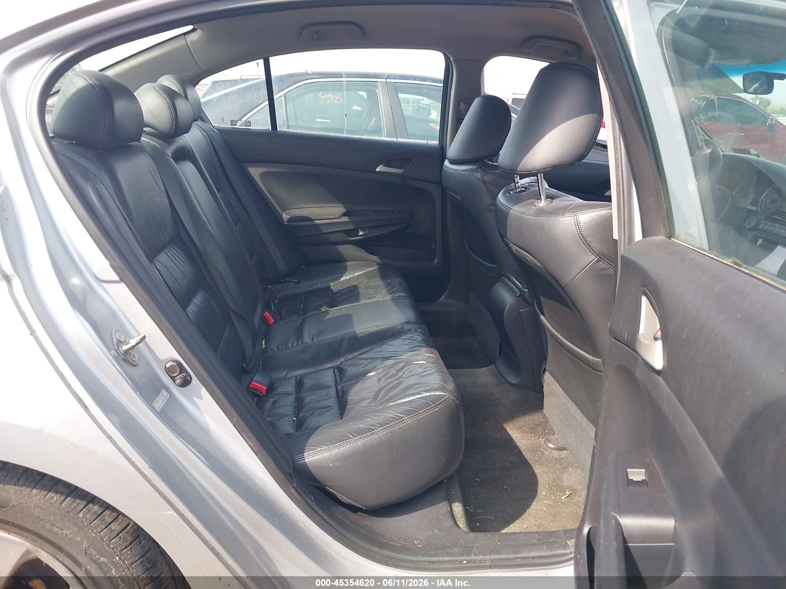 2012 Honda Accord 2.4 Se Silver vin: 1HGCP2F61CA113813