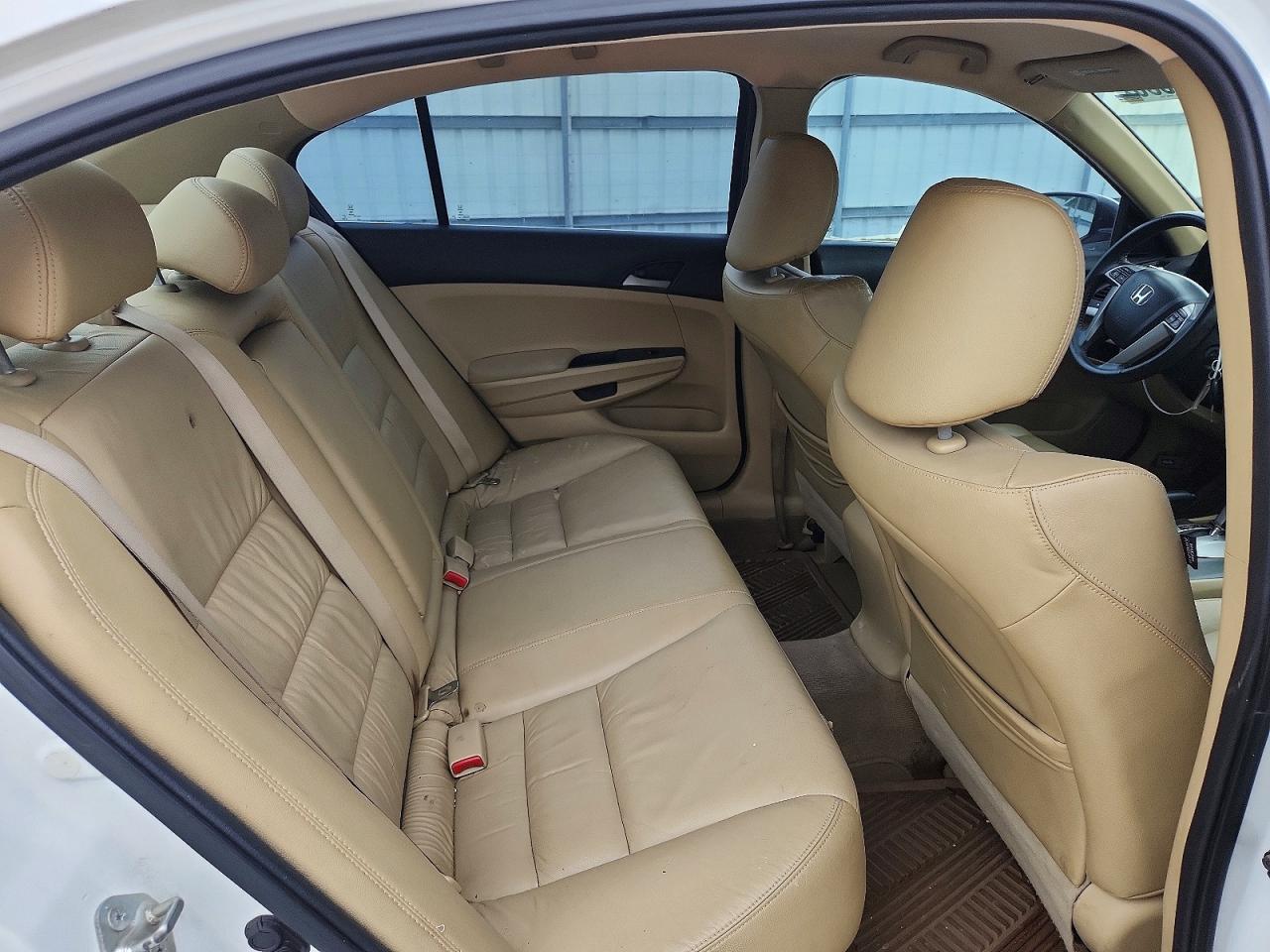 2011 Honda Accord Se White vin: 1HGCP2F62BA035332