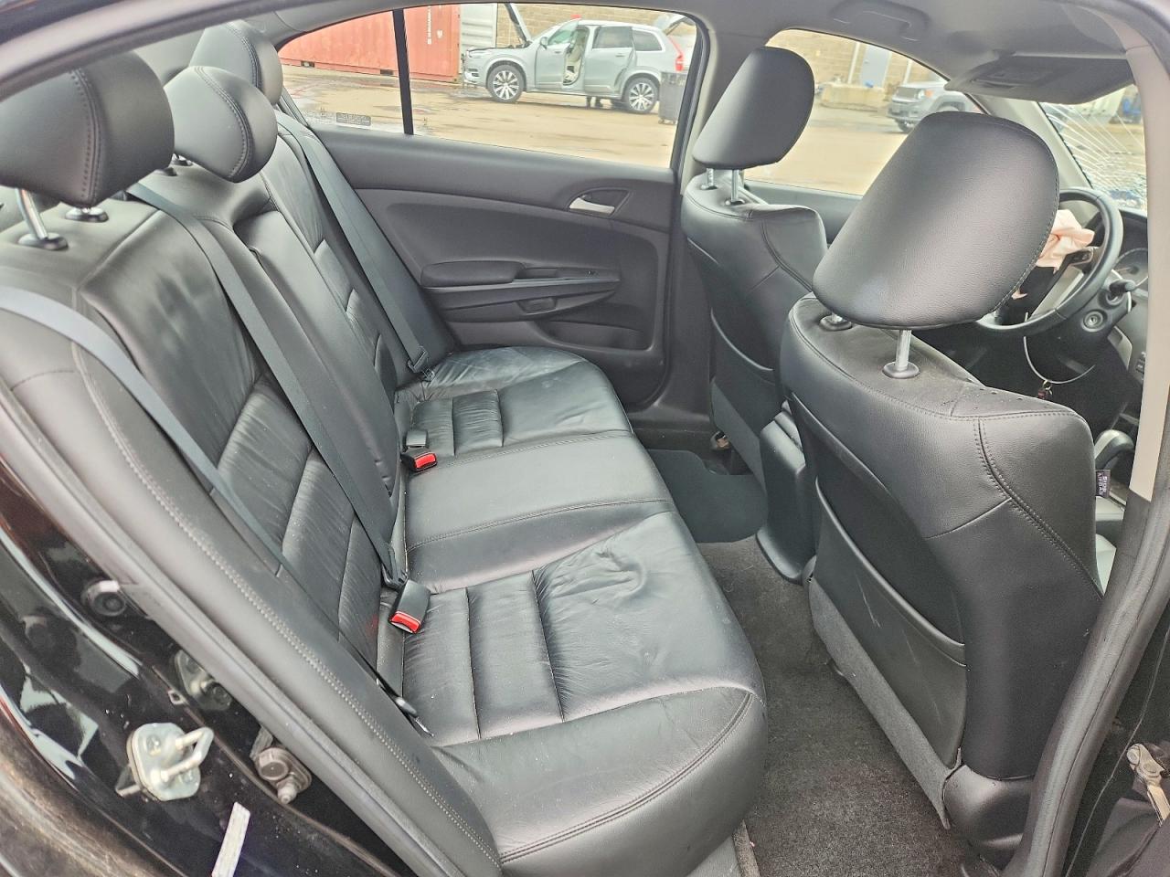 2011 Honda Accord Se Black vin: 1HGCP2F62BA150576