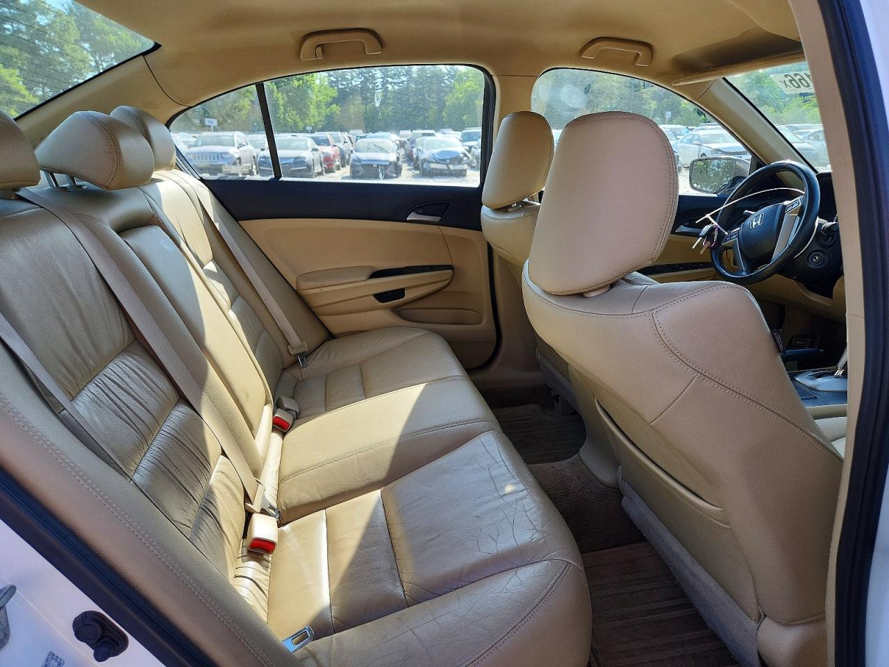 2011 Honda Accord Se White vin: 1HGCP2F63BA082126