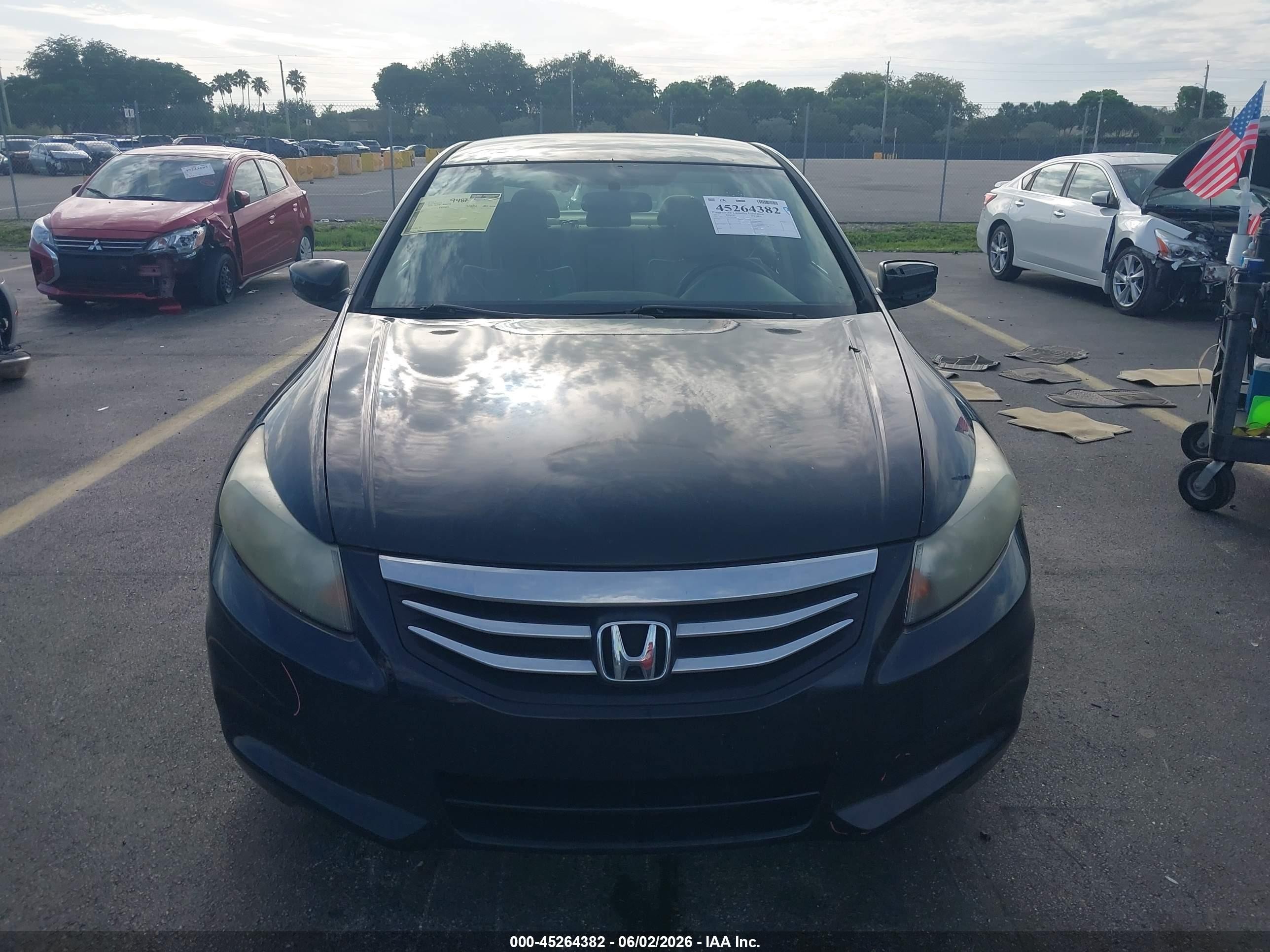 2012 Honda Accord 2.4 Se Черный vin: 1HGCP2F63CA041481