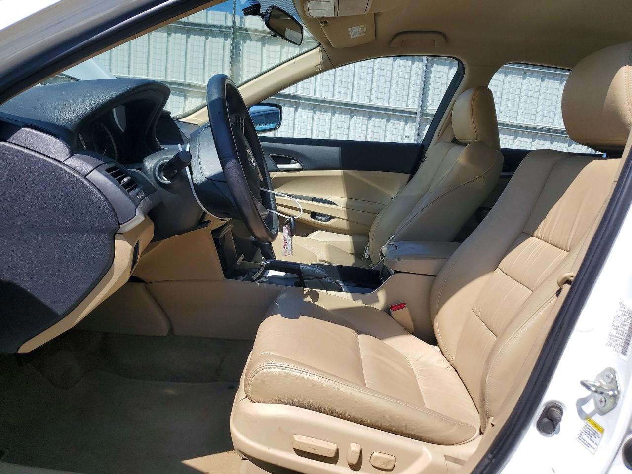 2012 Honda Accord Se White vin: 1HGCP2F63CA099798