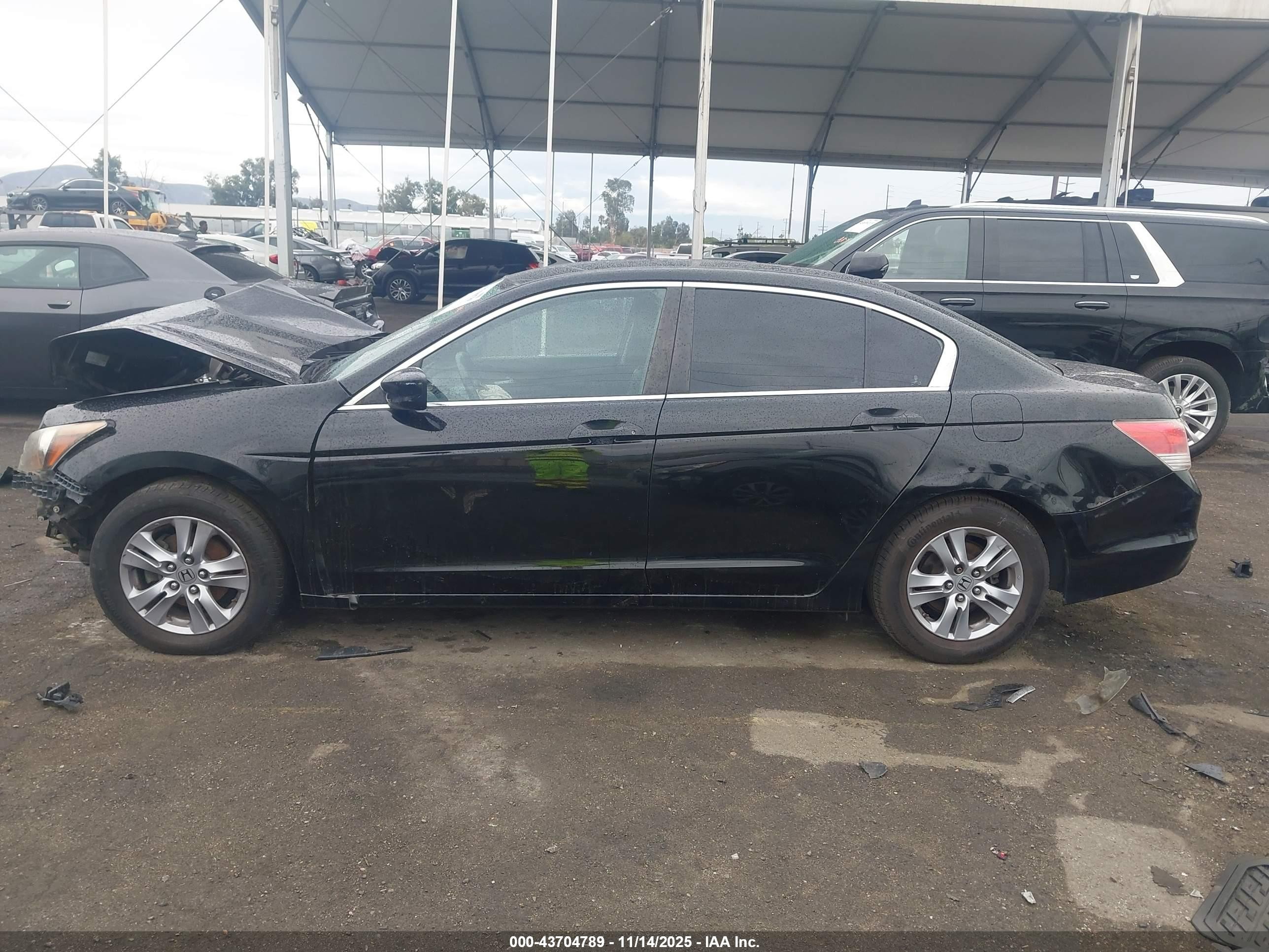 2012 Honda Accord 2.4 Se Черный vin: 1HGCP2F63CA176475
