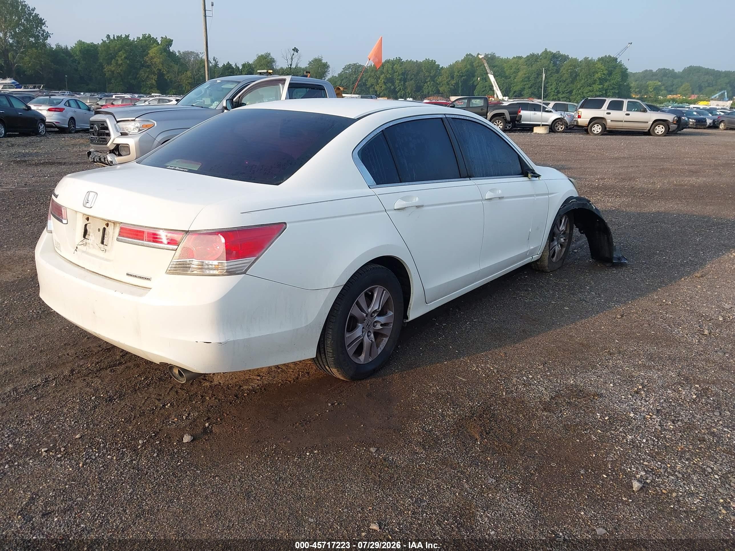 2012 Honda Accord 2.4 Se White vin: 1HGCP2F63CA227294