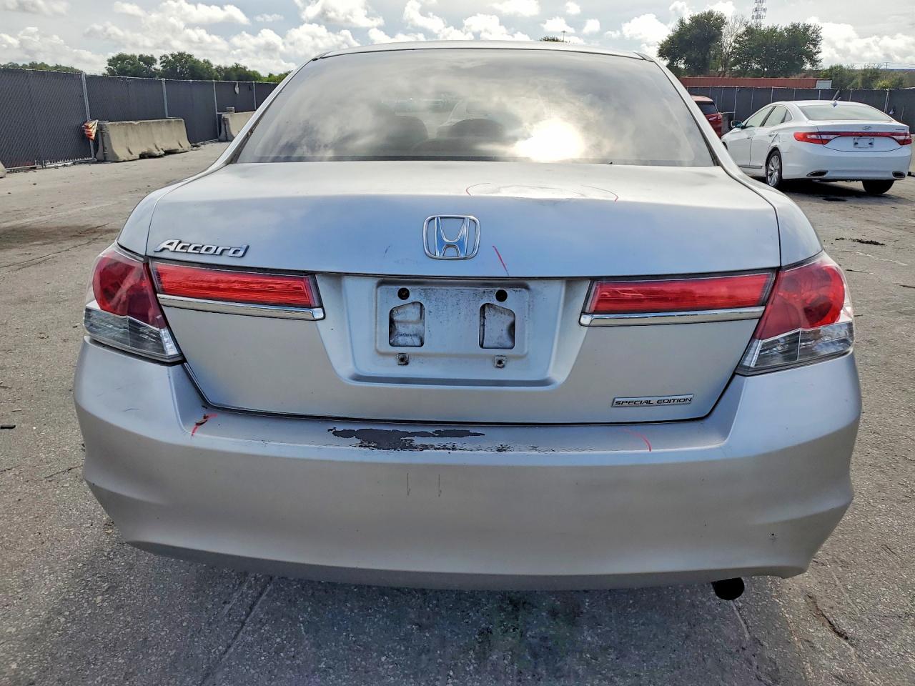 2011 Honda Accord Se Silver vin: 1HGCP2F64BA031279