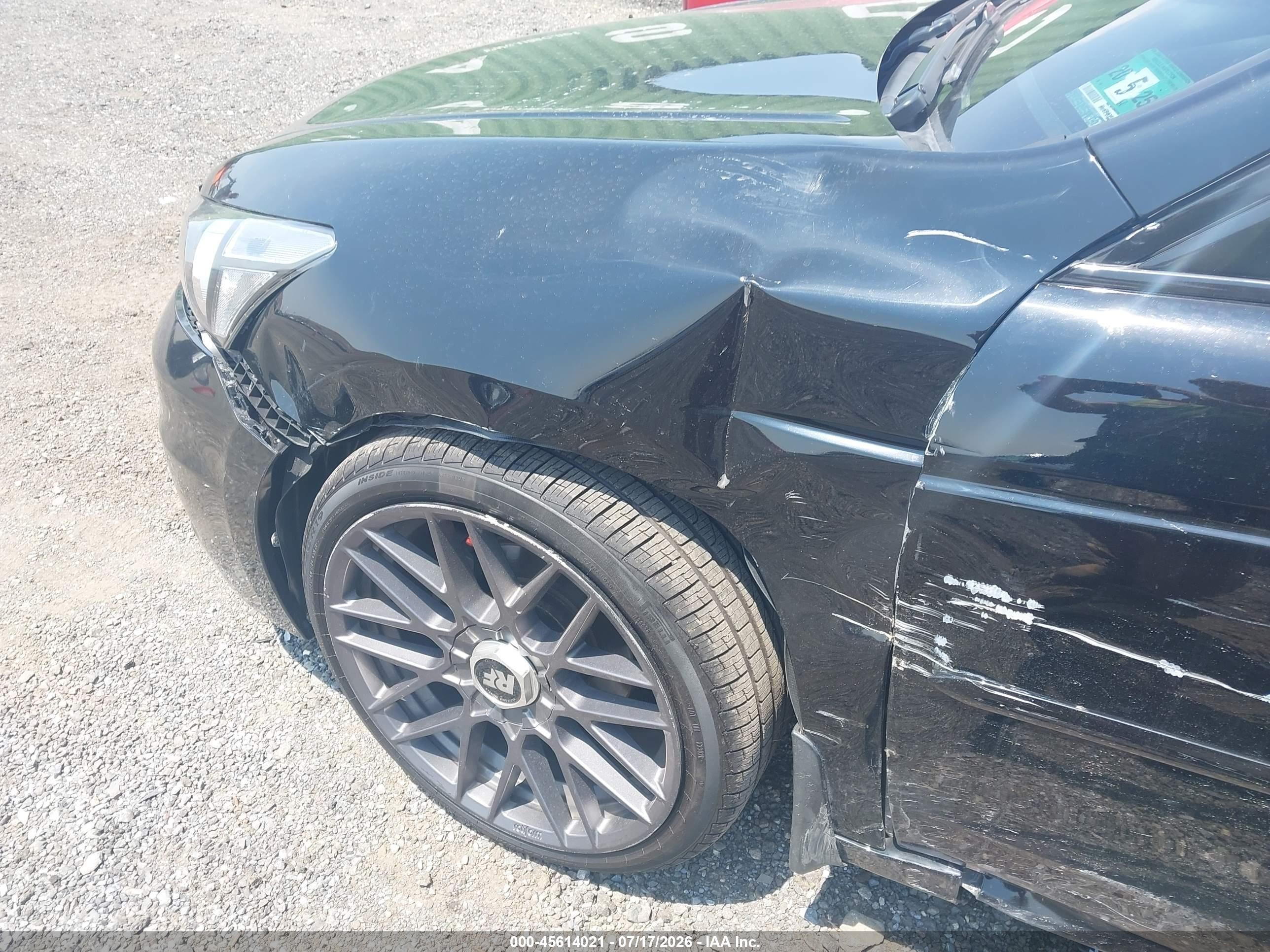 2011 Honda Accord 2.4 Se Черный vin: 1HGCP2F64BA043402