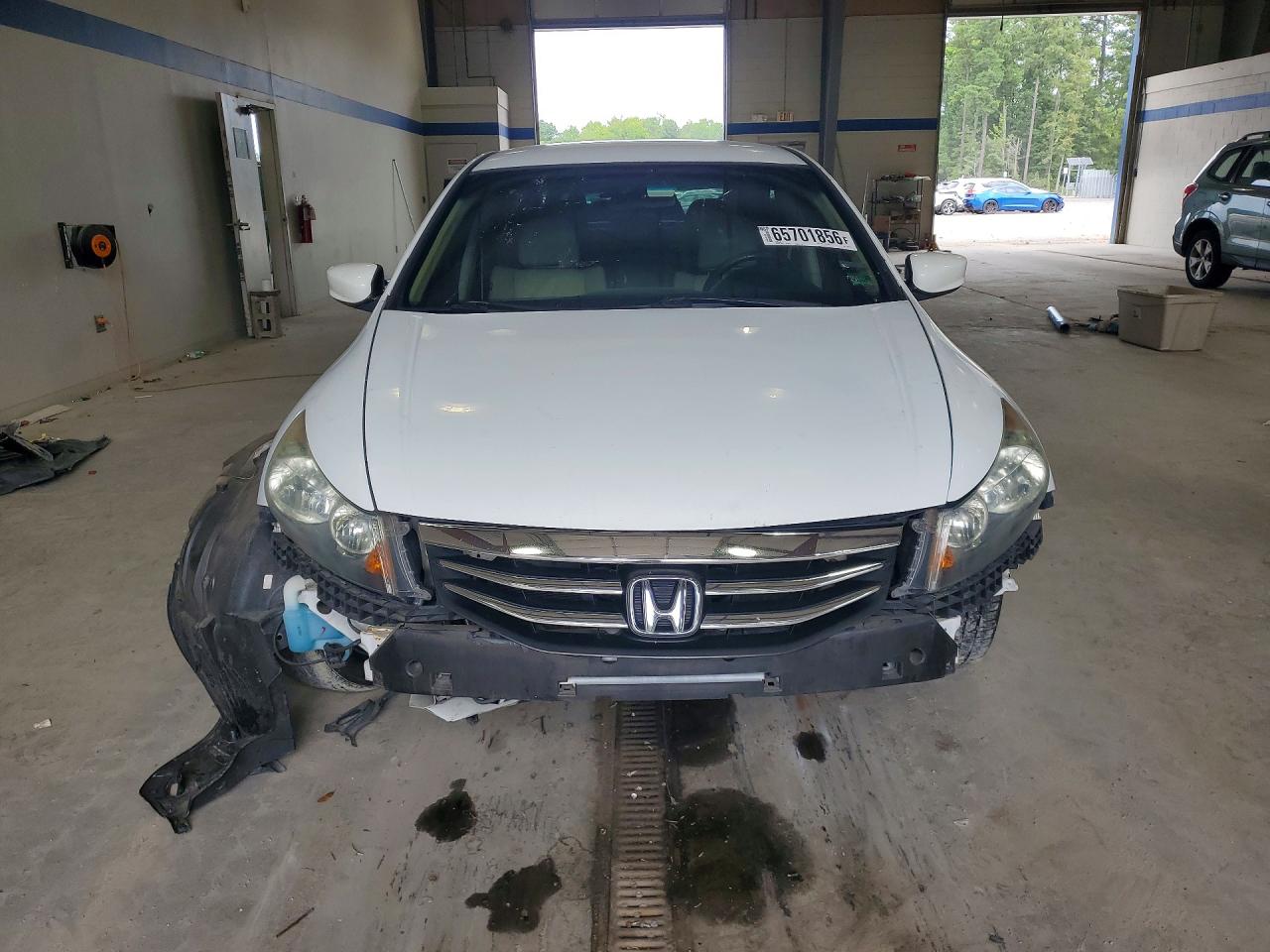 2011 Honda Accord Se White vin: 1HGCP2F64BA102819