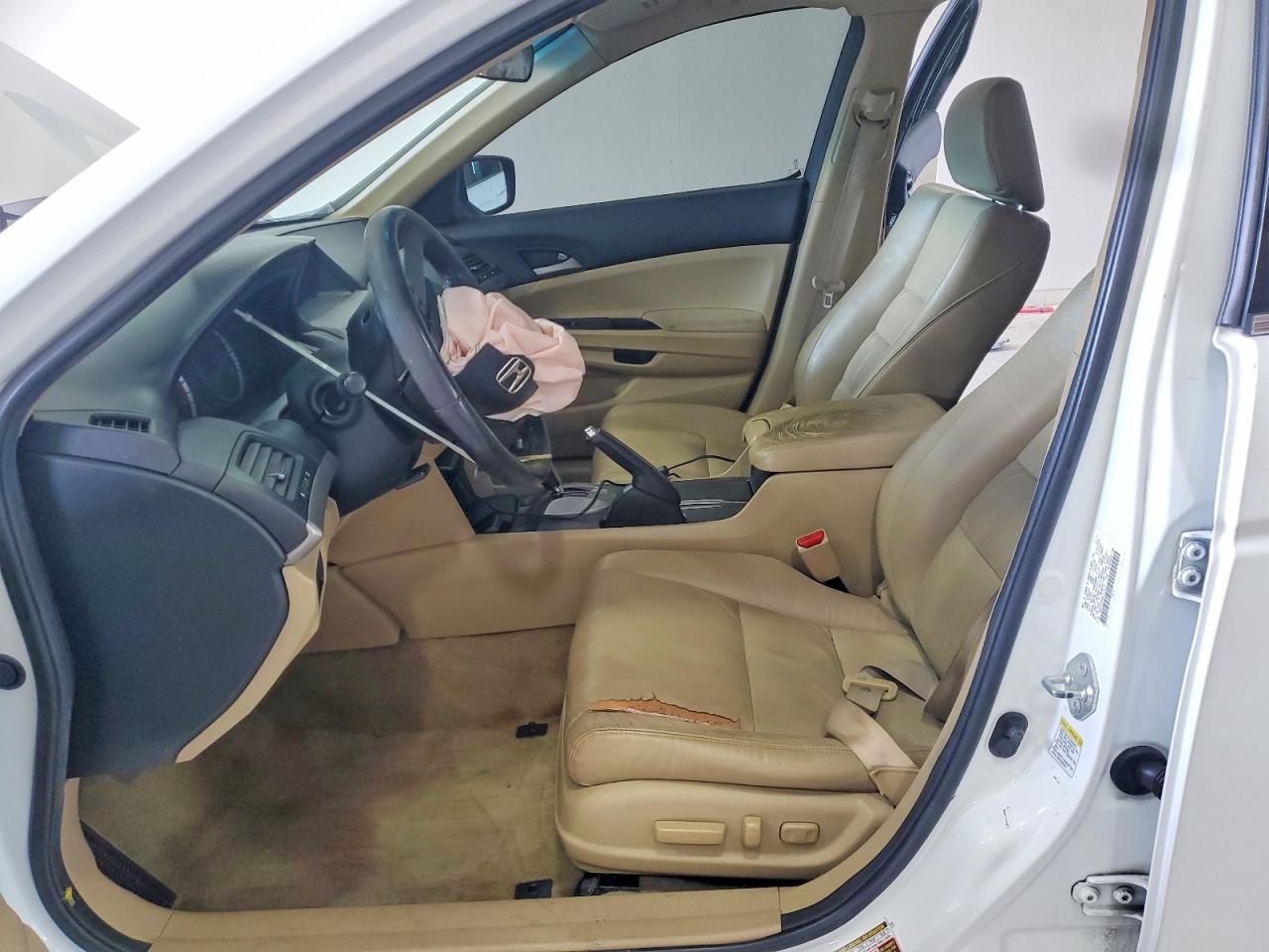 2011 Honda Accord Se White vin: 1HGCP2F64BA102819
