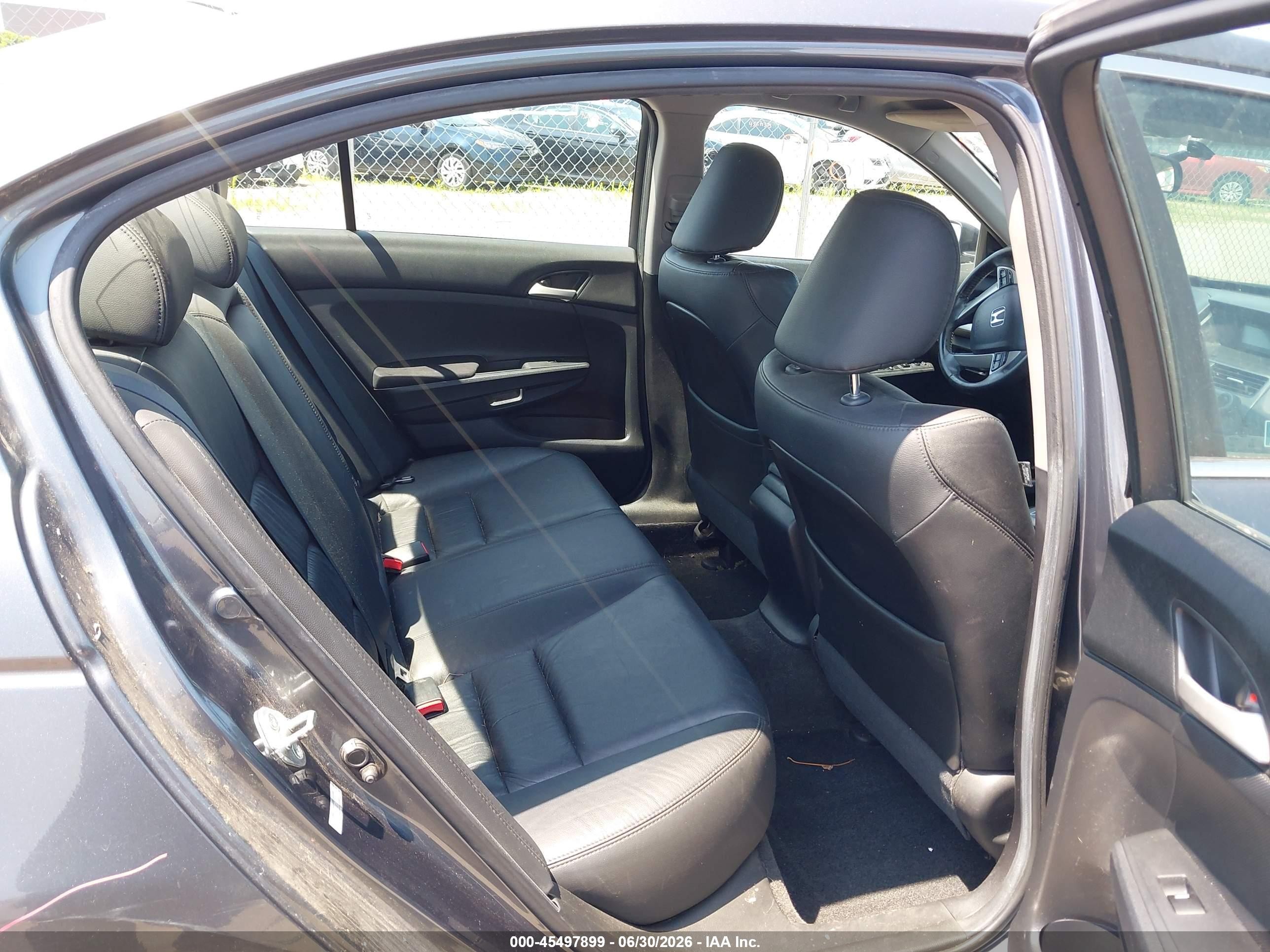 2011 Honda Accord 2.4 Se Gray vin: 1HGCP2F64BA147064