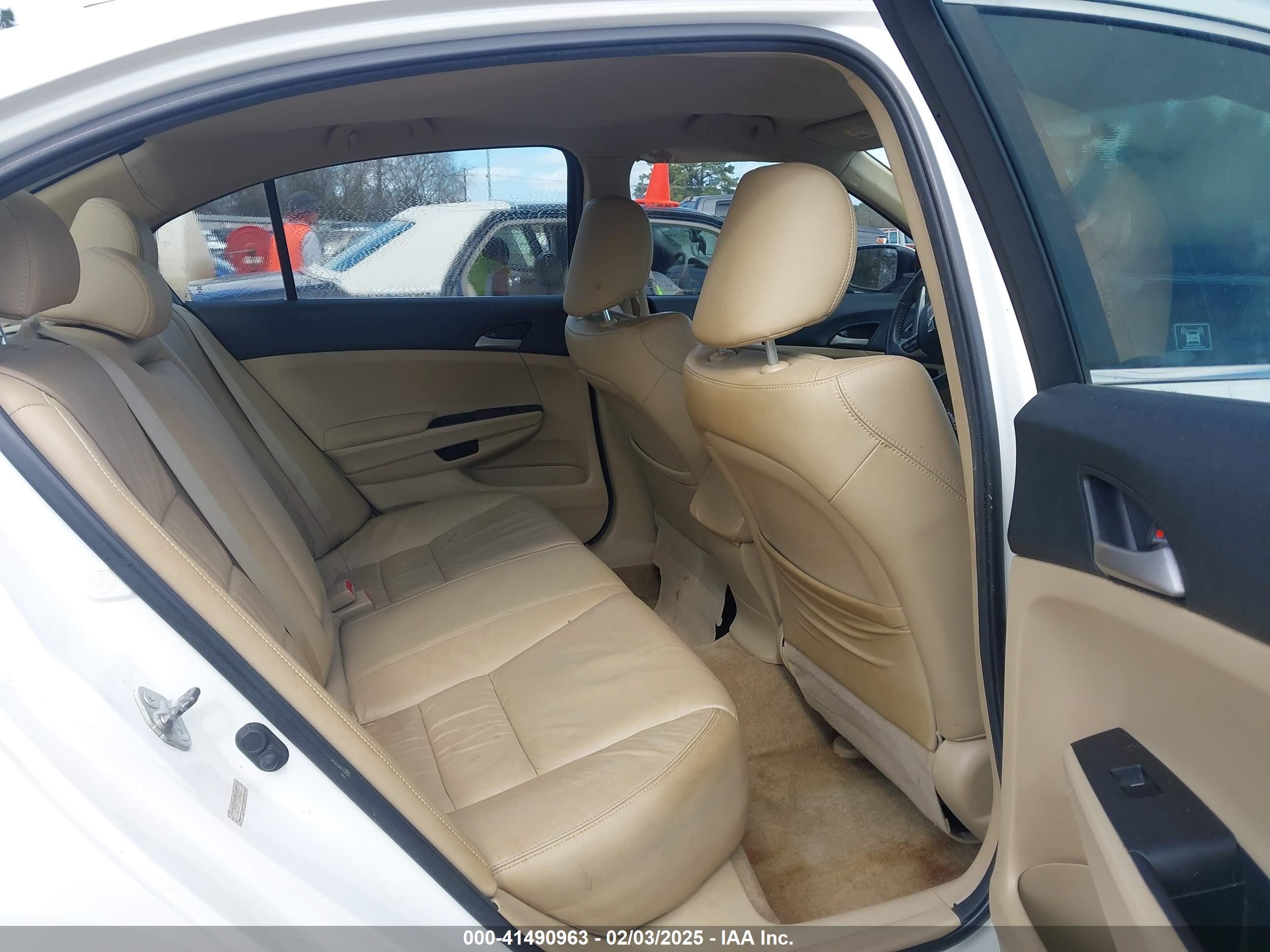 2012 Honda Accord 2.4 Se White vin: 1HGCP2F64CA042851