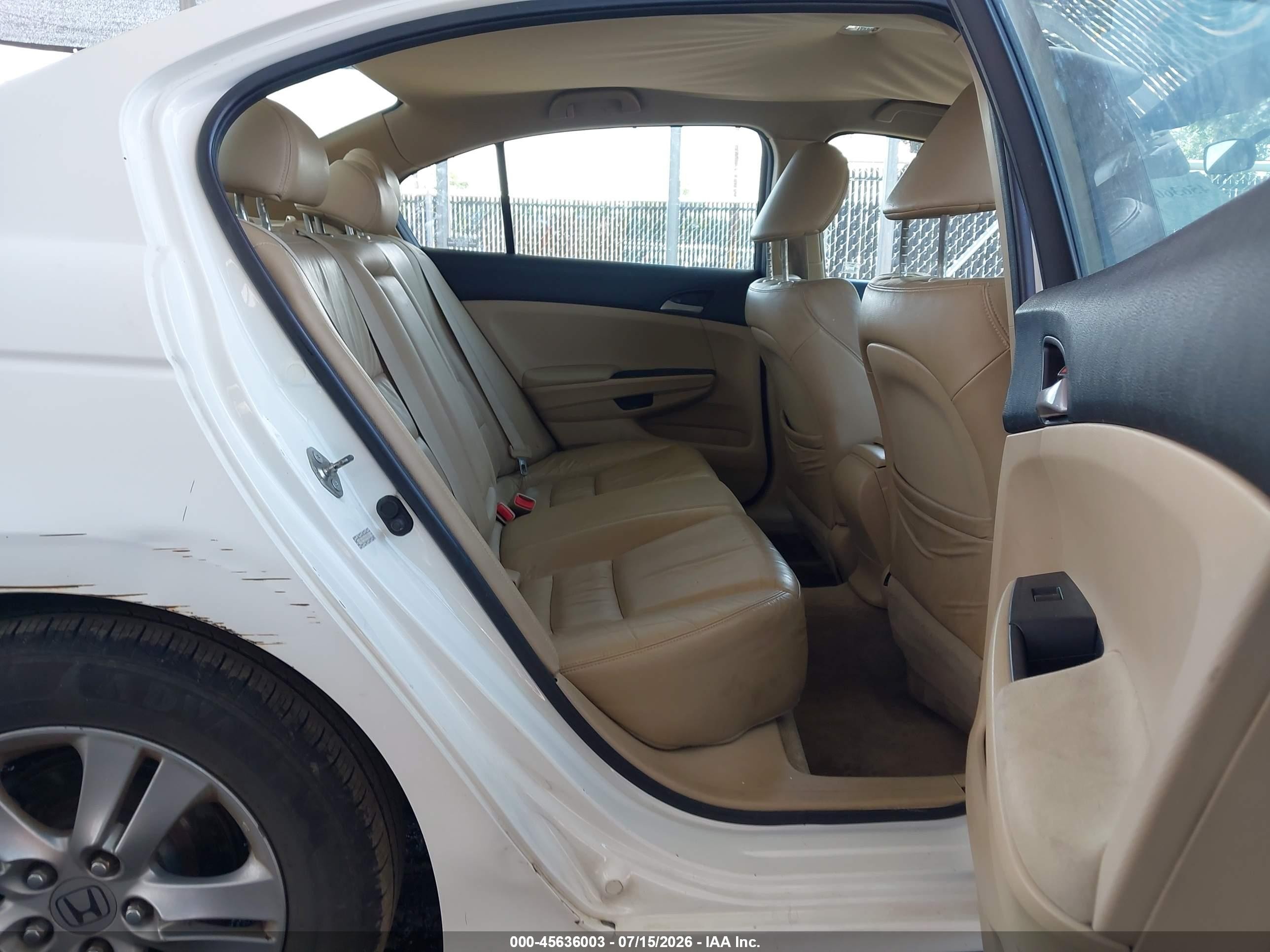 2012 Honda Accord 2.4 Se Белый vin: 1HGCP2F64CA055454