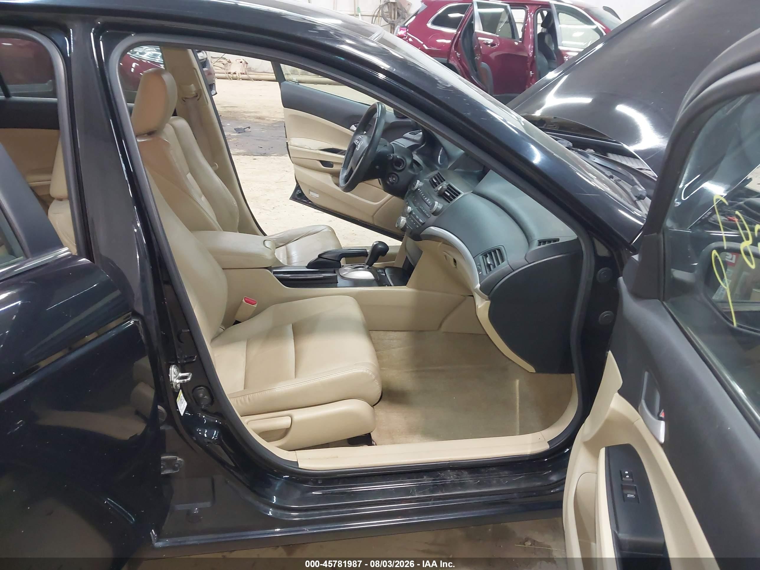 2012 Honda Accord 2.4 Se Черный vin: 1HGCP2F64CA123056