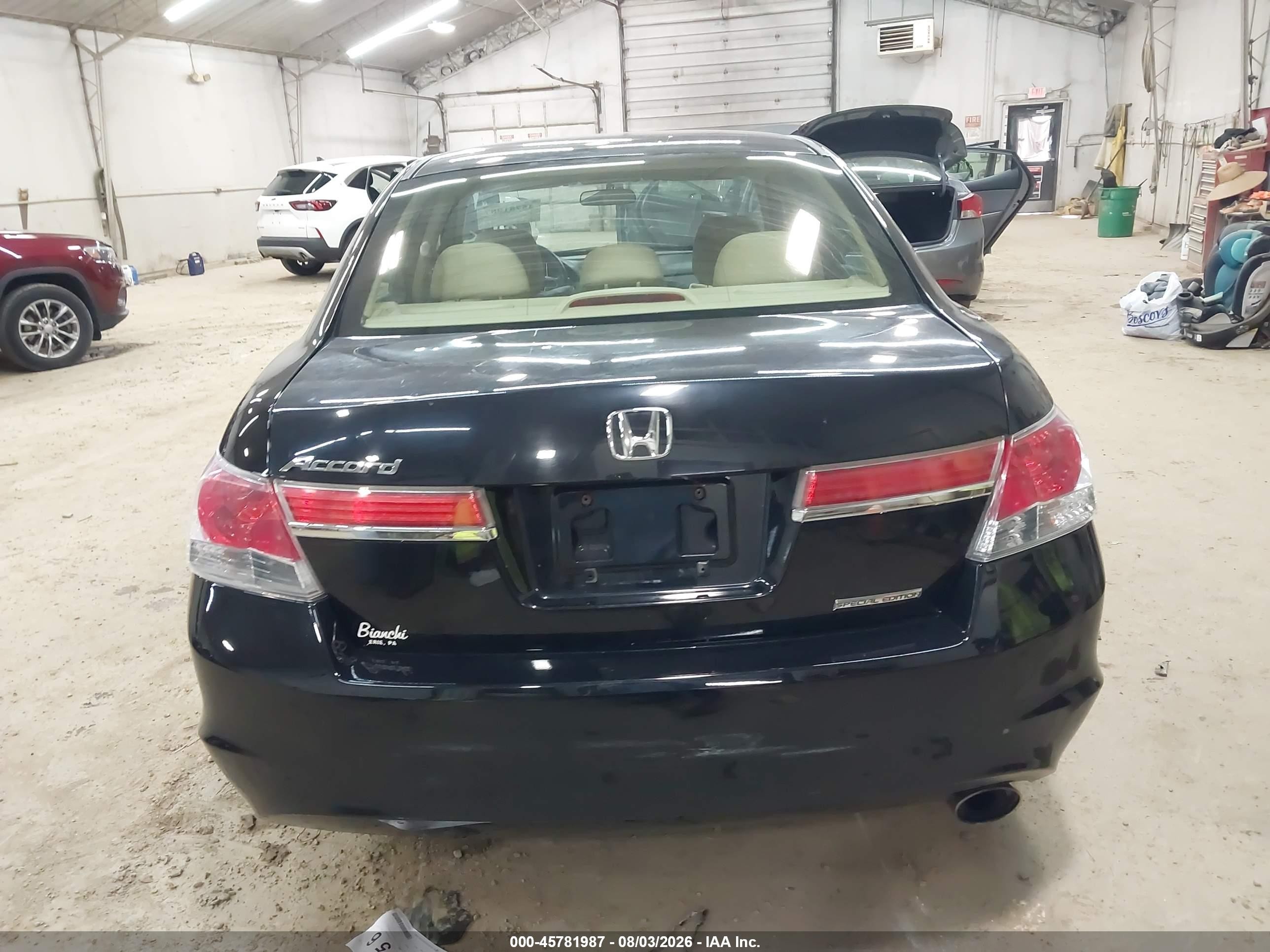 2012 Honda Accord 2.4 Se Черный vin: 1HGCP2F64CA123056