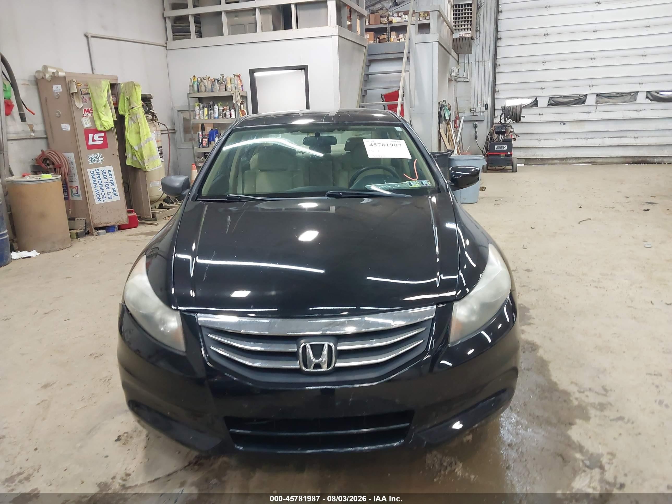 2012 Honda Accord 2.4 Se Черный vin: 1HGCP2F64CA123056