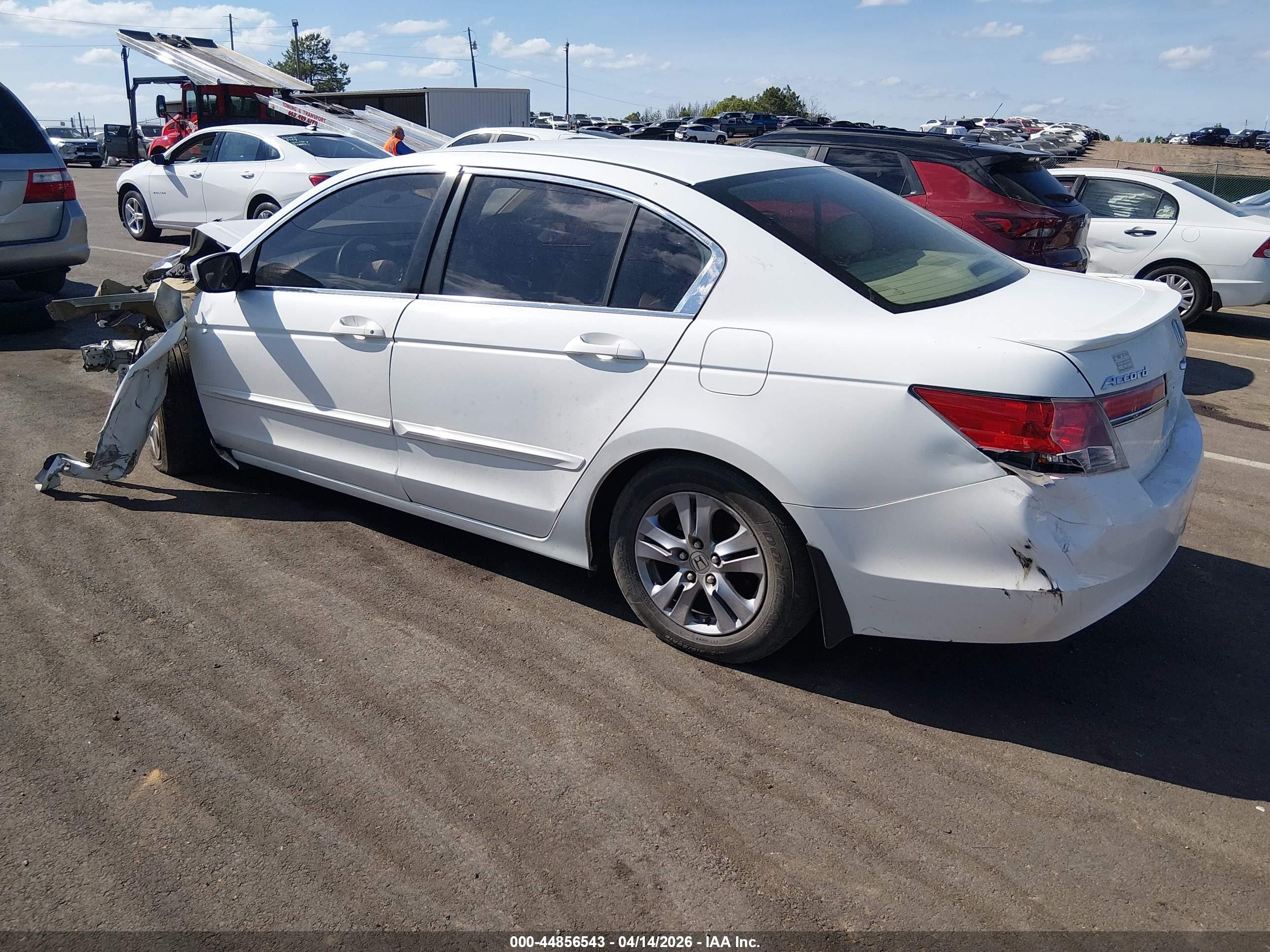 2012 Honda Accord 2.4 Se White vin: 1HGCP2F64CA178834