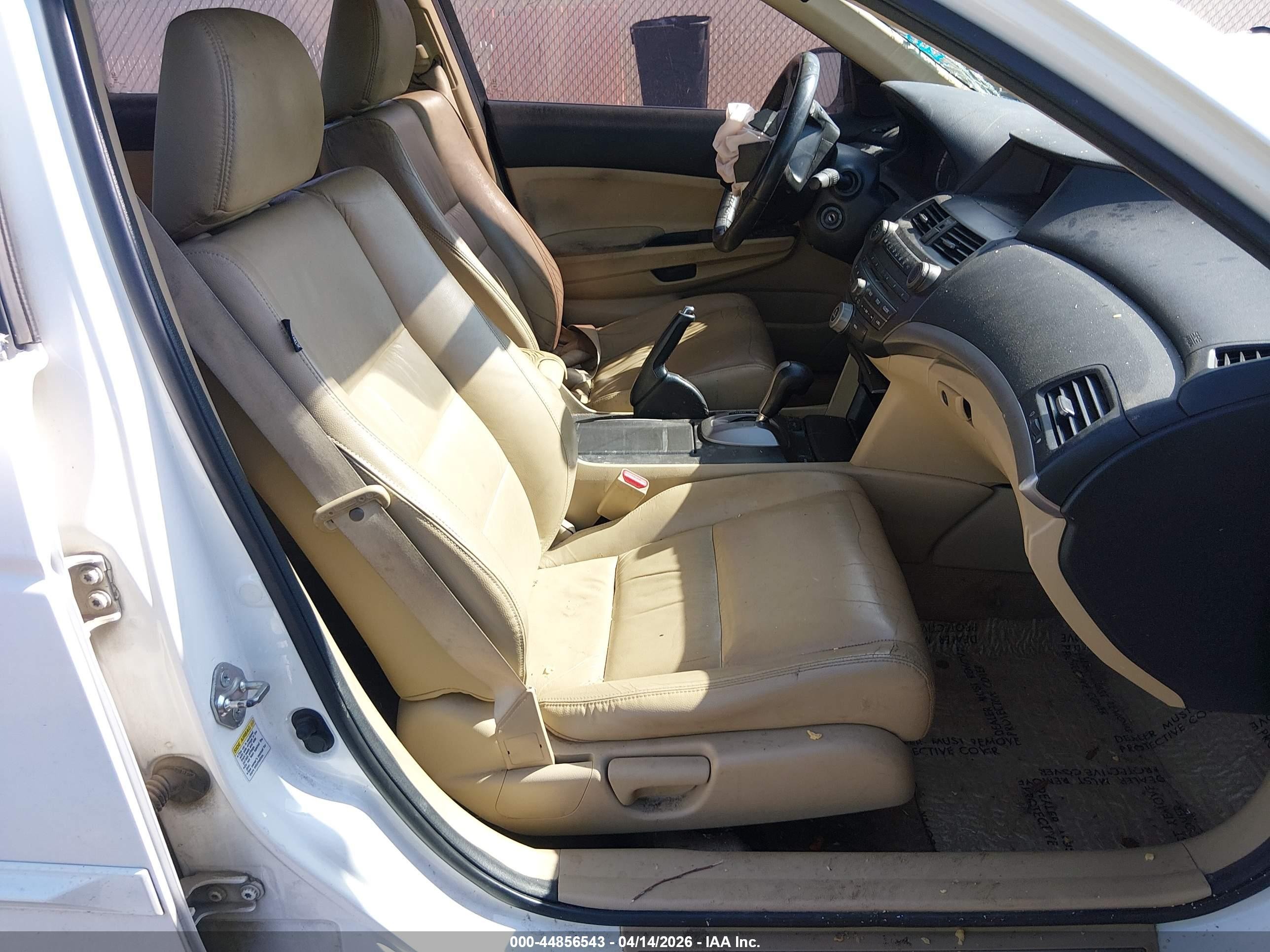 2012 Honda Accord 2.4 Se White vin: 1HGCP2F64CA178834
