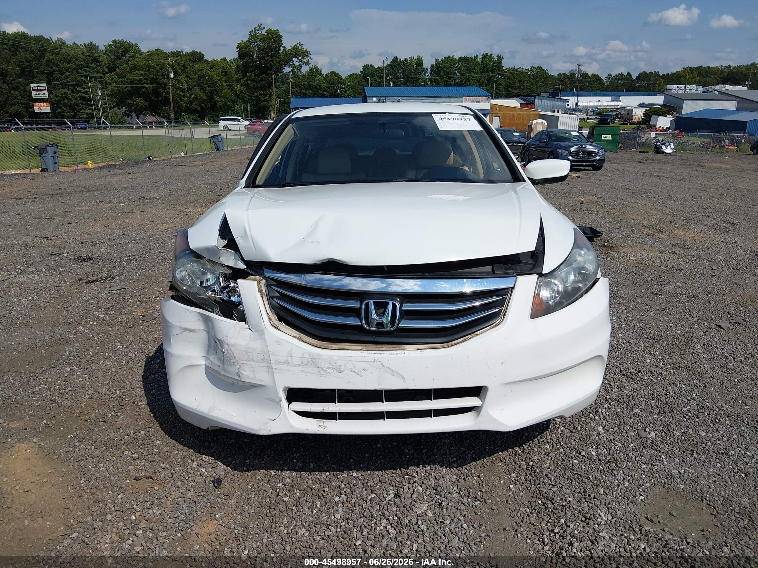 2012 Honda Accord 2.4 Se White vin: 1HGCP2F64CA223187