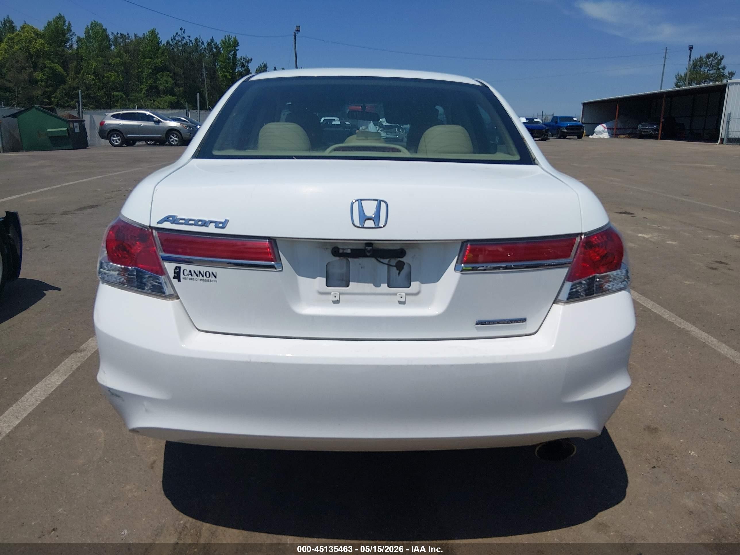 2012 Honda Accord 2.4 Se Белый vin: 1HGCP2F64CA235792
