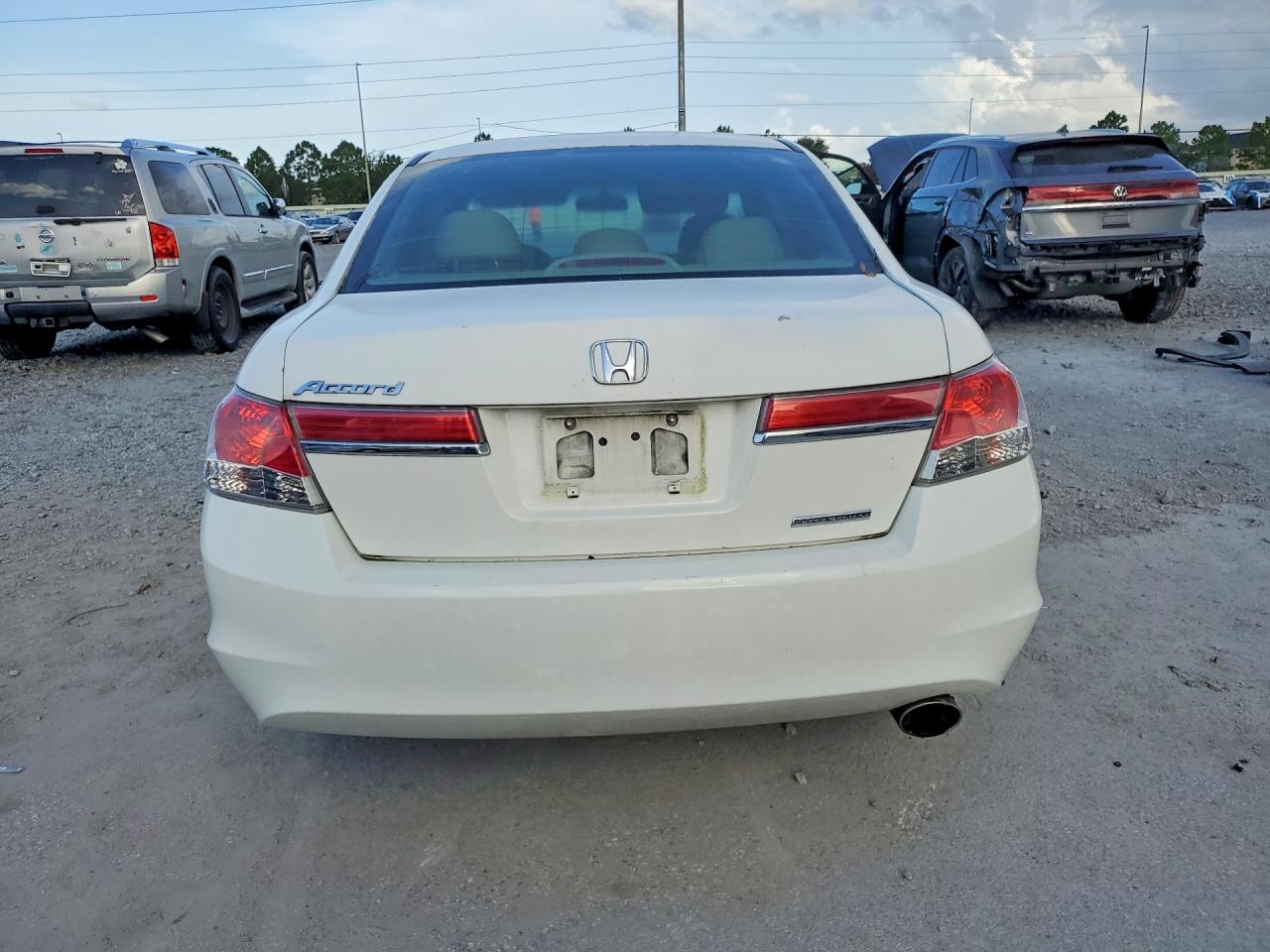 2011 Honda Accord Se White vin: 1HGCP2F65BA149826
