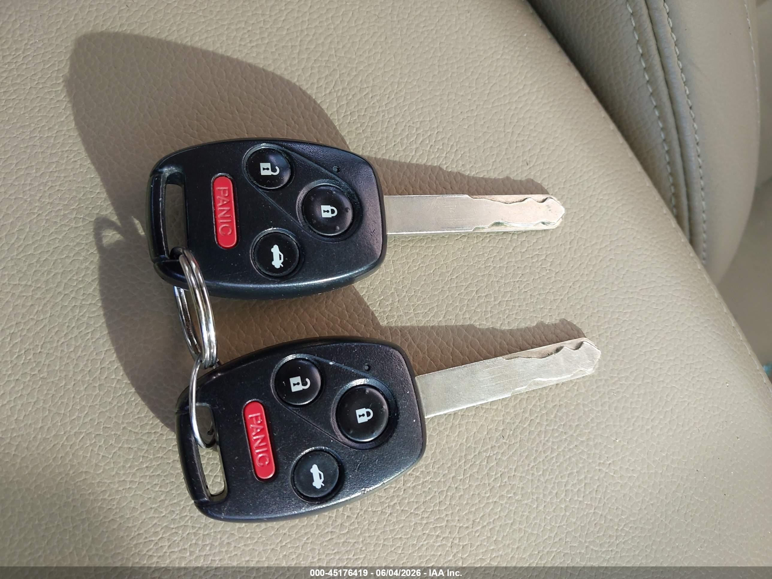 2012 Honda Accord 2.4 Se Белый vin: 1HGCP2F65CA134356